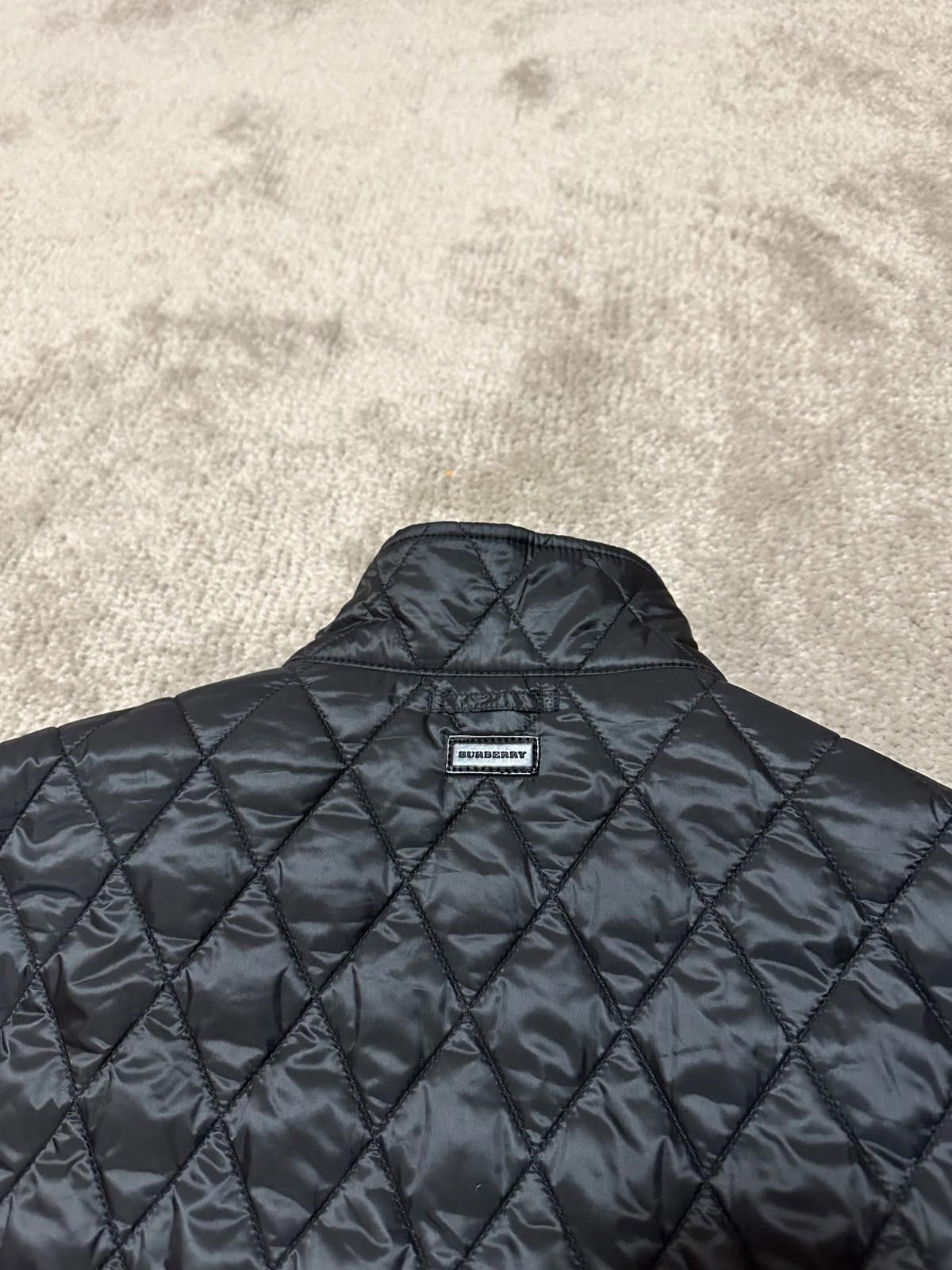 Burberry Burberry Brit Puffer Vest Sz 54 Size US L / EU 52-54 / 3 - 10 Thumbnail