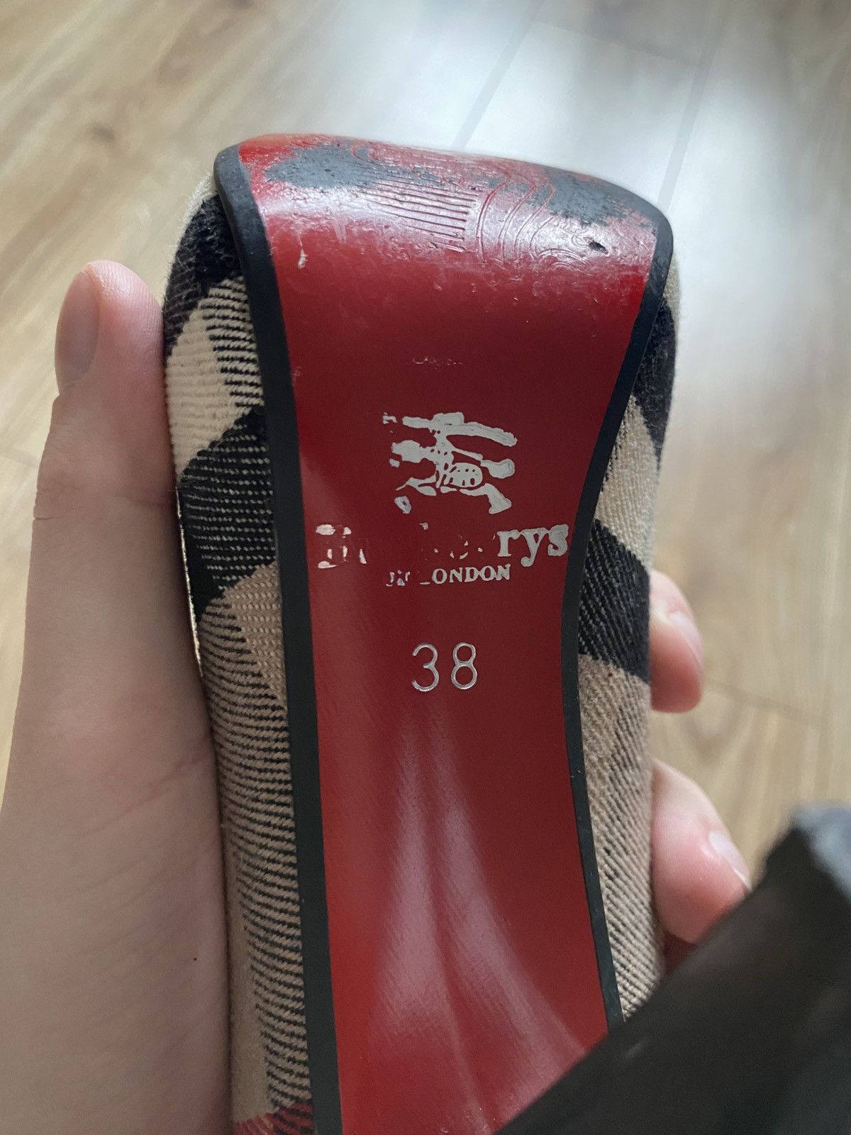 Burberry Vintage burberry heels Size US 7 / IT 37 - 6 Thumbnail