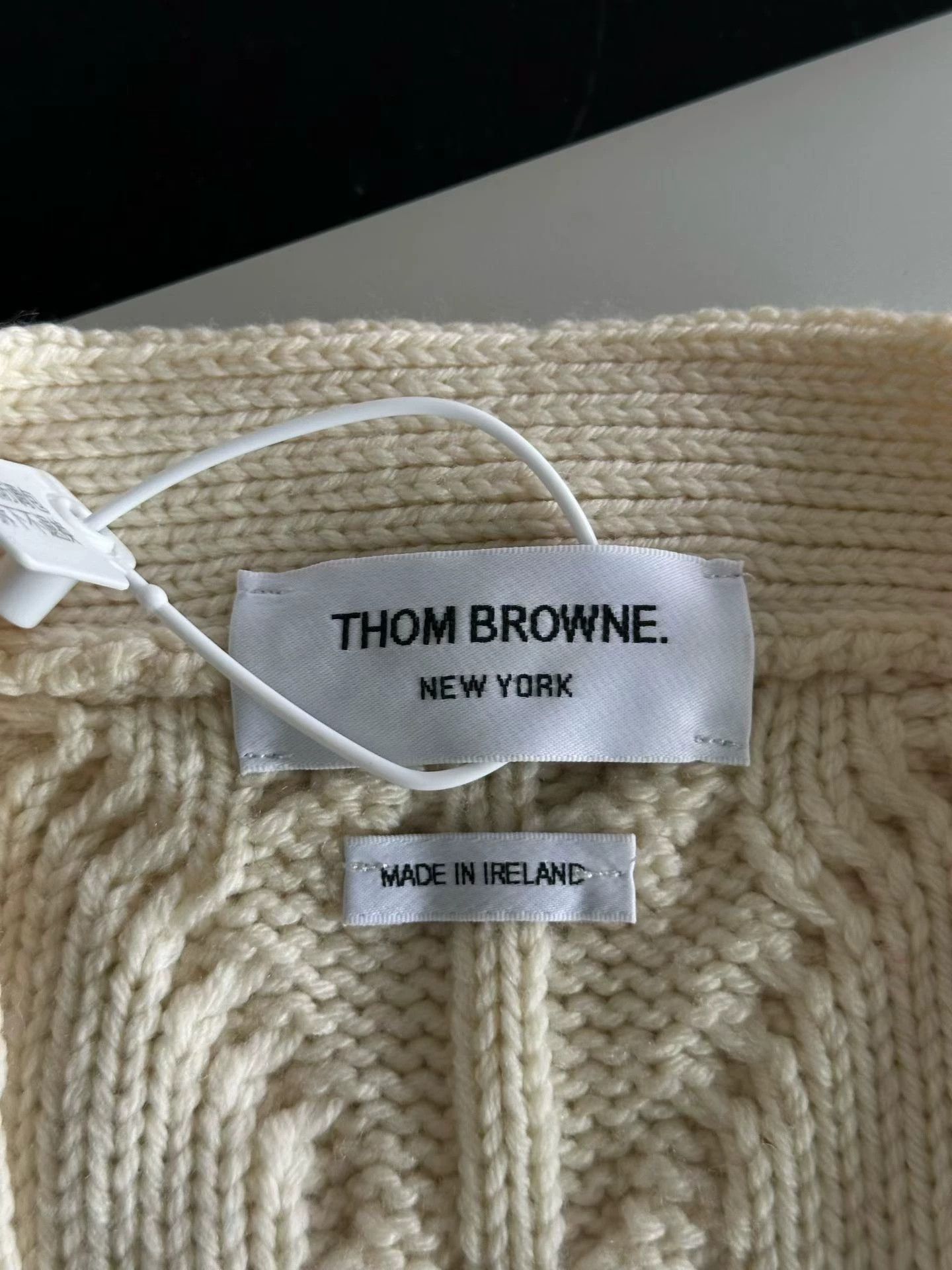 Thom Browne Thom Browne Off-White Wool Cardigan Size 0 New Size XS / US 0-2 / IT 36-38 - 3 Thumbnail