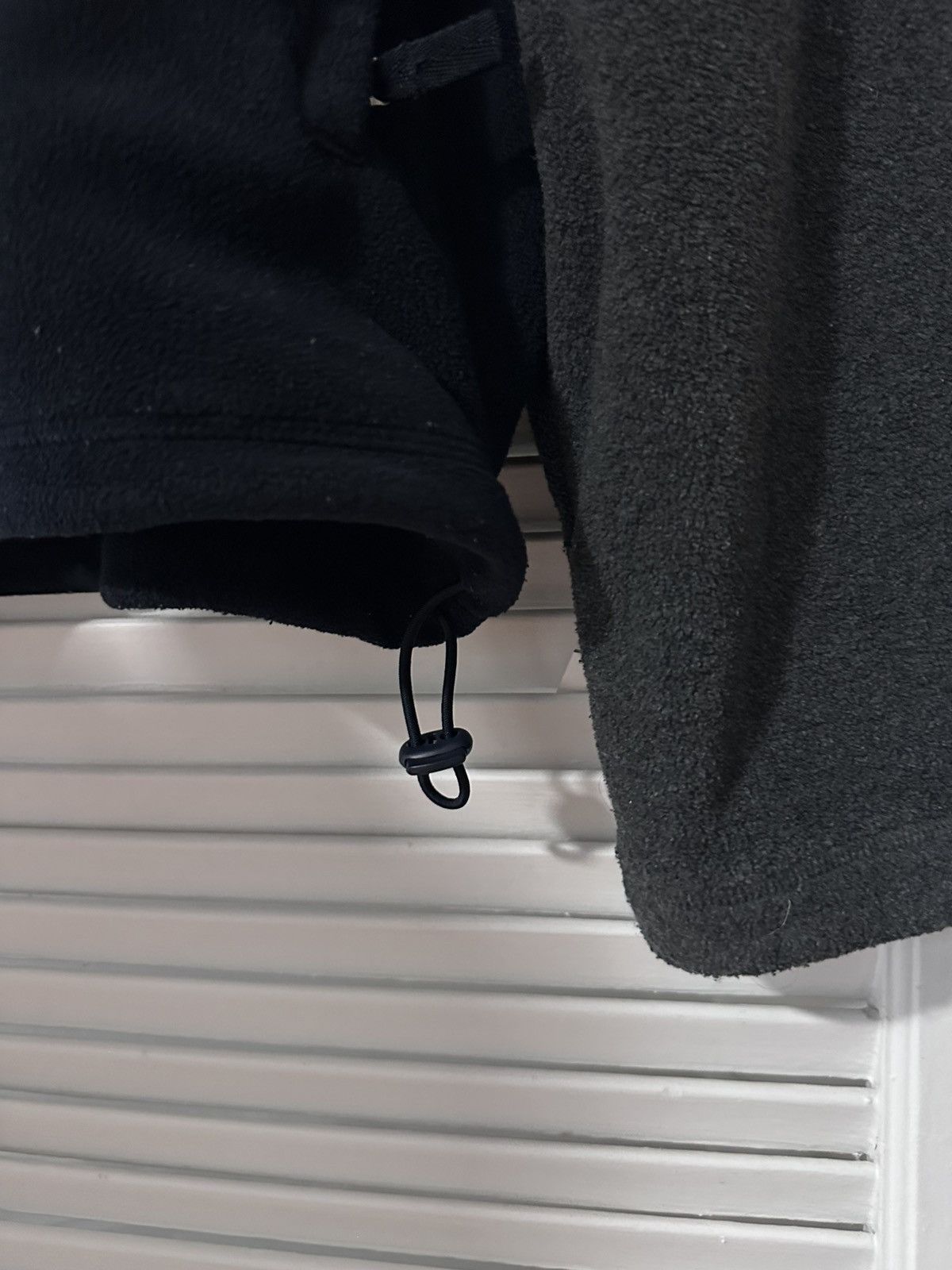 Abercrombie & Fitch Vintage YTK Abercrombie & Fitch Two-Tone Gray & Black Fleece Size US XL / EU 56 / 4 - 5 Thumbnail