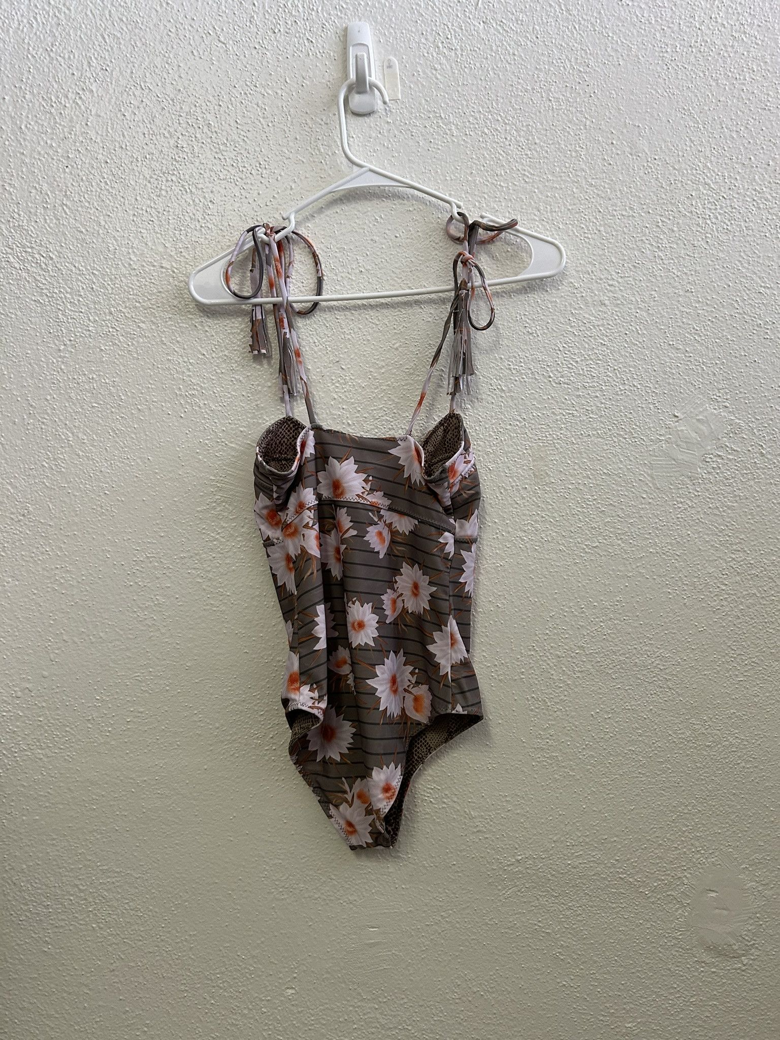 Other ACACIA DRAGON STRIPE ONE PIECE BATHING SUIT SIZE M Size M / US 6-8 / IT 42-44 - 7 Thumbnail
