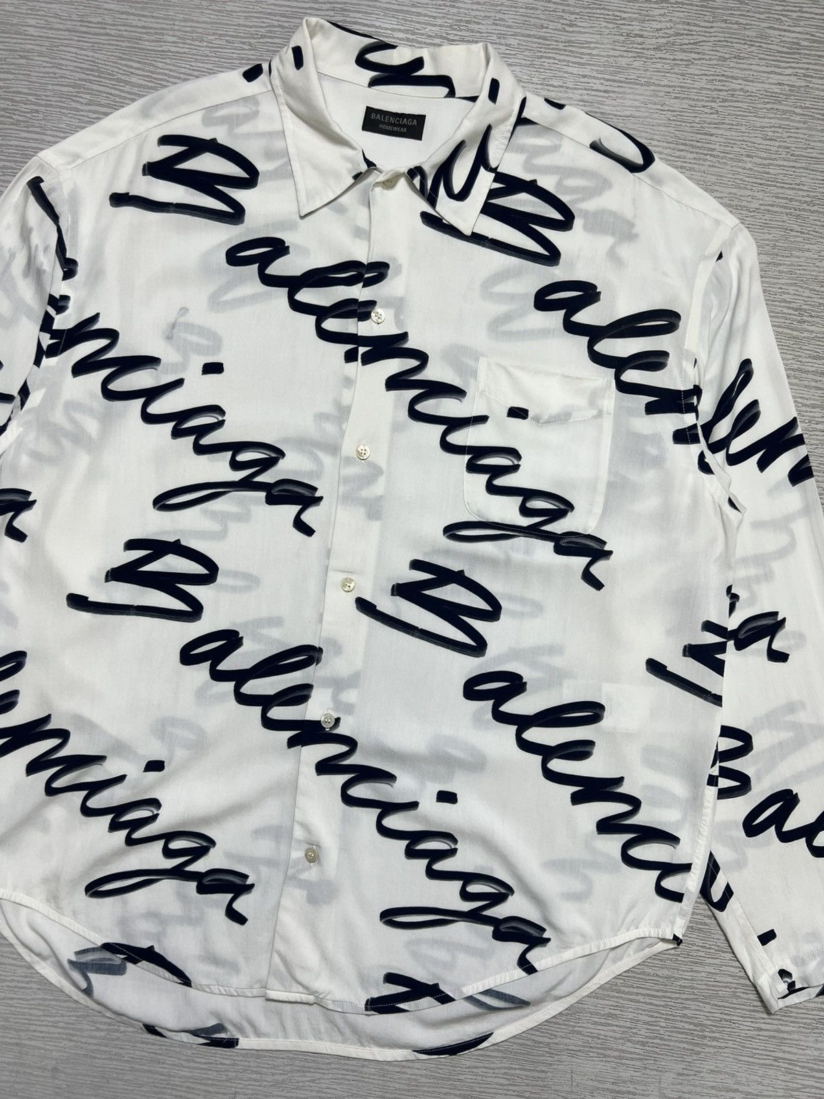 Balenciaga Balenciaga - Scribble Logo Button Up Longsleeve Shirt Size US S / EU 44-46 / 1 - 4 Thumbnail