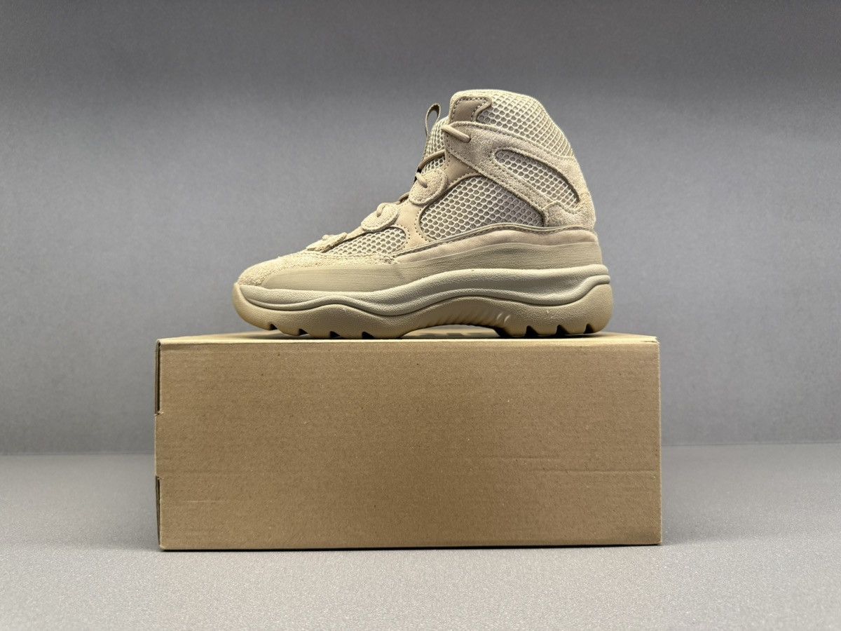 Yeezy Adidas Yeezy Desert Boot Rock Kids Size US 4.5 / IT 34.5 - 2 Thumbnail