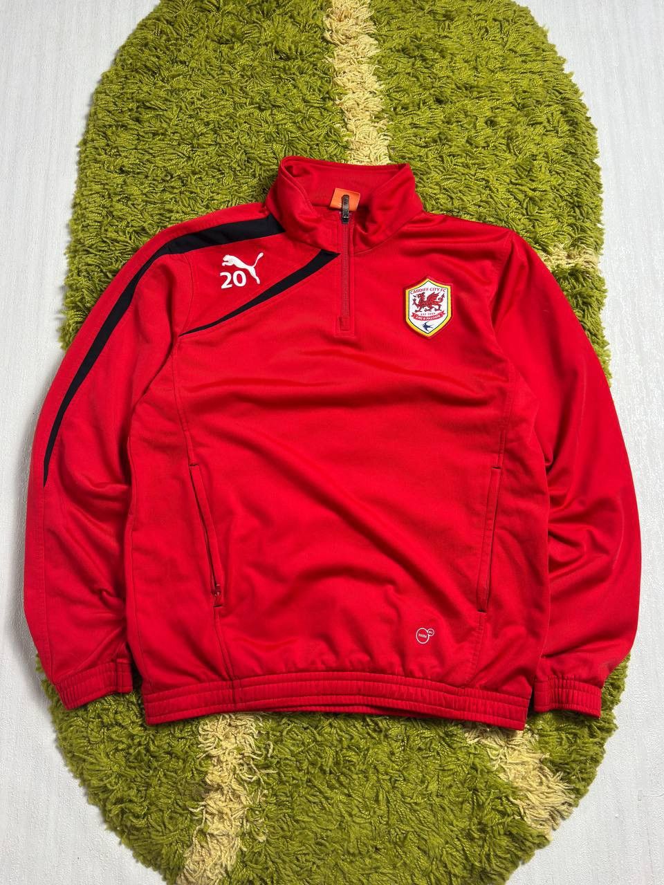 Puma × Vintage Vintage Puma 2014 FC Cardiff City Jersey #20 NOONE Size US M / EU 48-50 / 2 - 1 Thumbnail