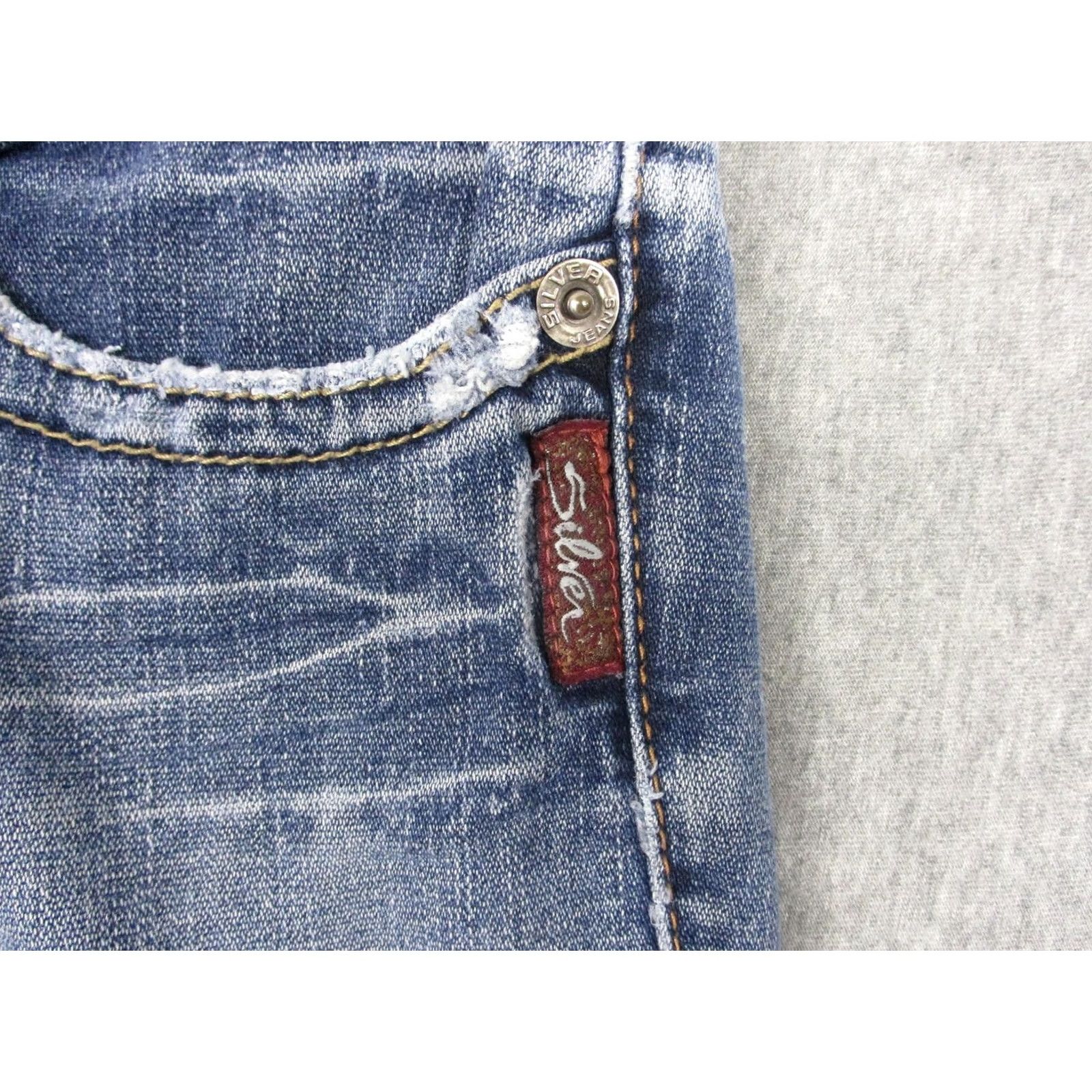 Silver Jeans Co. Item Specifications: Brand: Levi'S Size 24" / US 00 / IT 34 - 5 Thumbnail