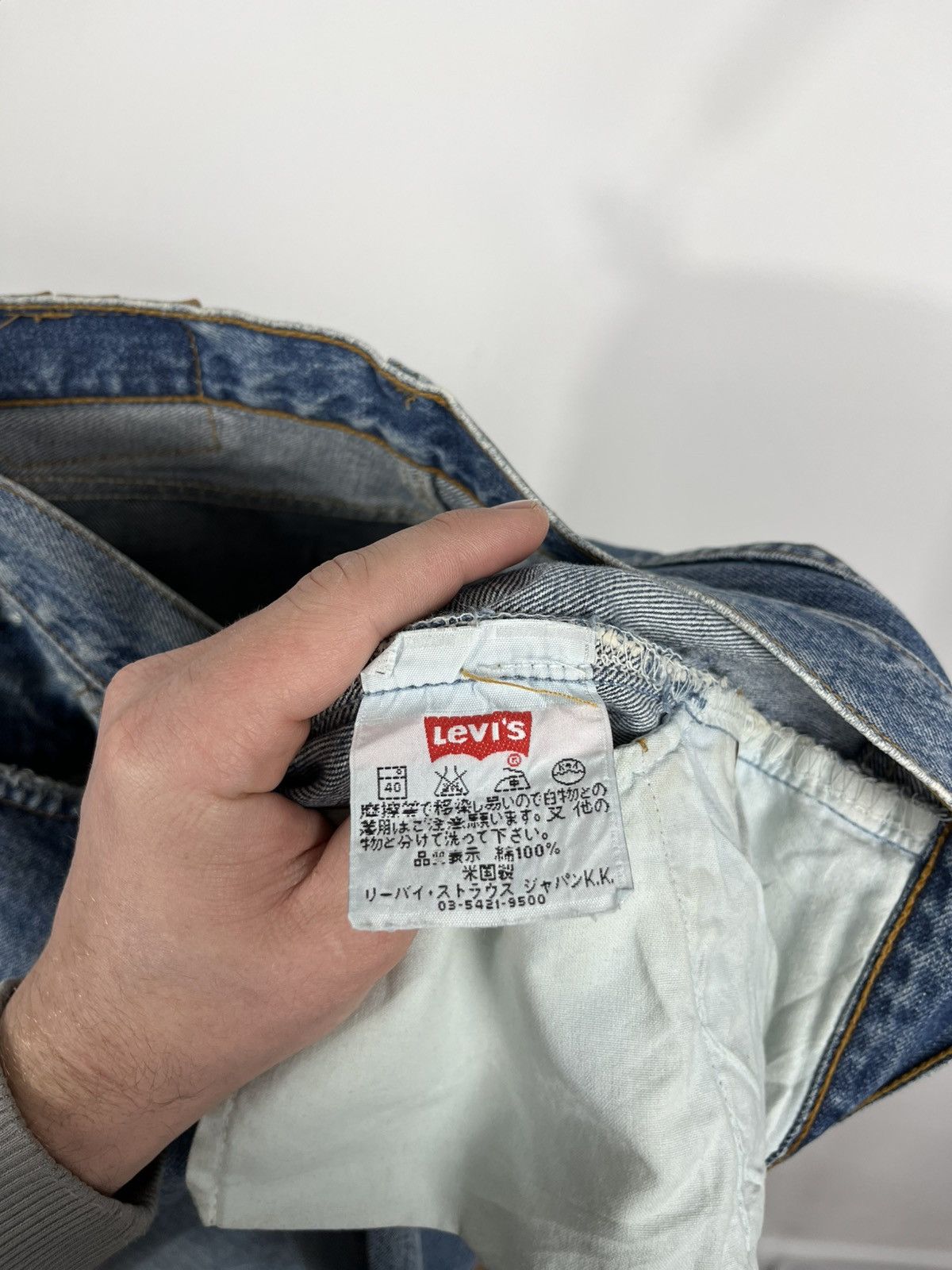 Levi's Vintage Levi’s 501 Jeans W29 L32 Made in USA Japanese Market Size US 29 - 15 Thumbnail