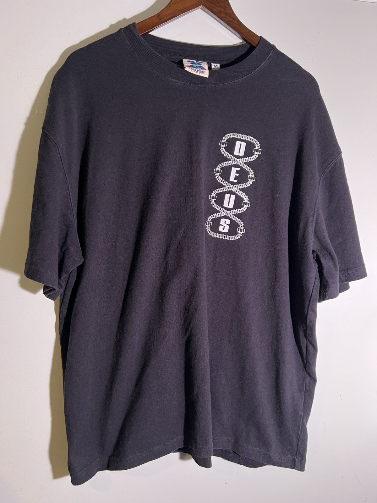 Deus Ex Machina Deus Ex Machina Customs Streetwear Designer Retro Tee Shirt Size US M / EU 48-50 / 2 - 2 Thumbnail
