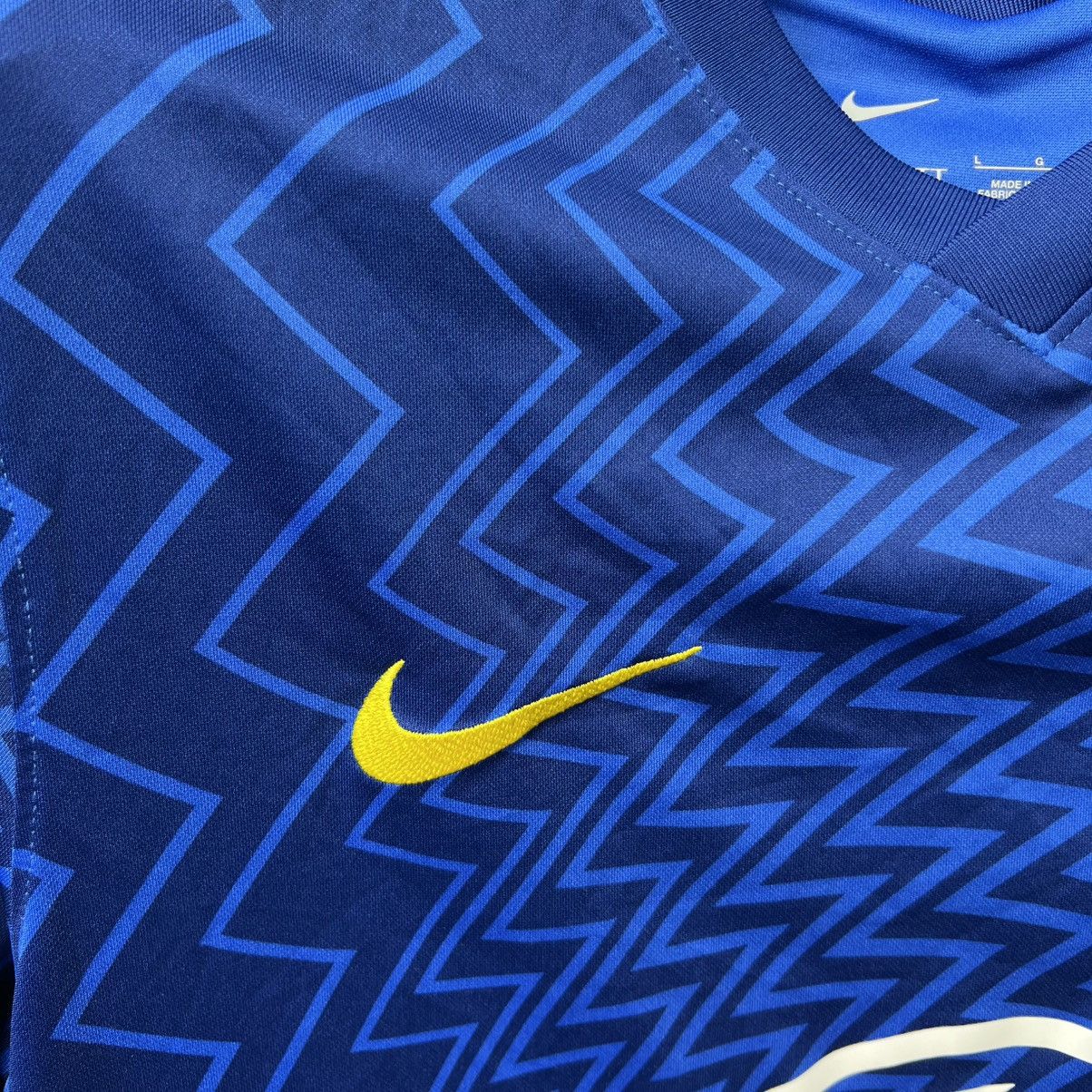 Nike CHELSEA 2021 2022 HOME SHIRT FOOTBALL SOCCER JERSEY Size US L / EU 52-54 / 3 - 4 Thumbnail