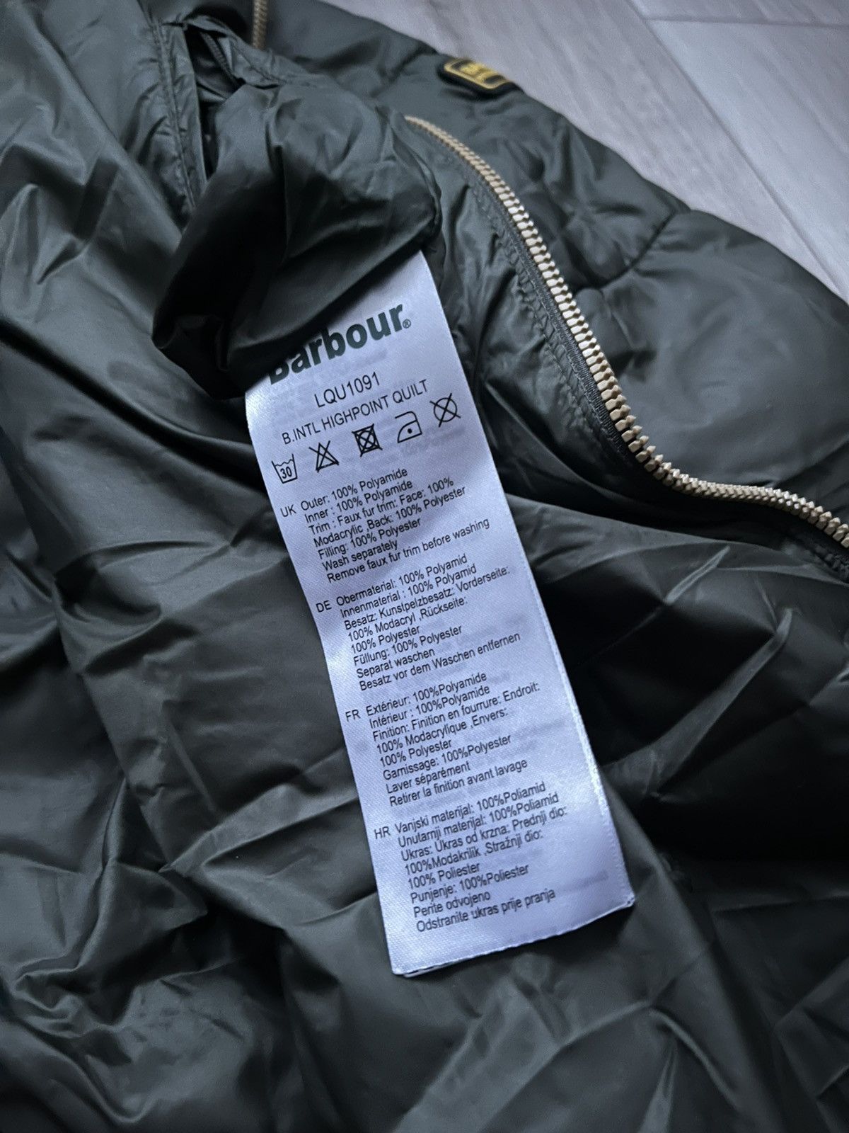 Barbour Barbour International Chevron Quilted Puffer Jacket Size M / US 6-8 / IT 42-44 - 7 Thumbnail