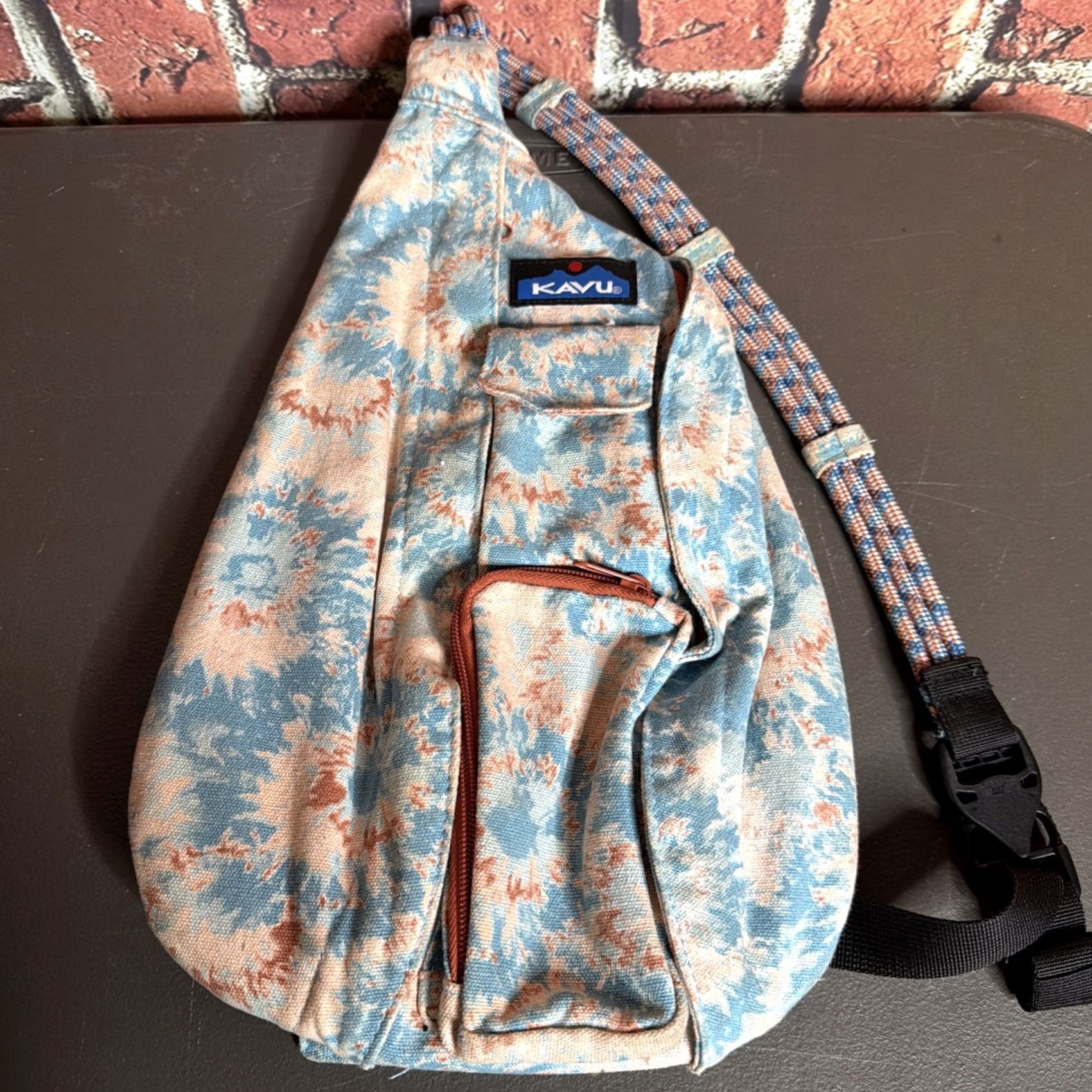 KAVU VINTAGE KAVU Rope Sling Bag Crossbody Shoulder Hiking Backpack Ink Spots Blue Woman Boys Girls? Size ONE SIZE - 2 Thumbnail