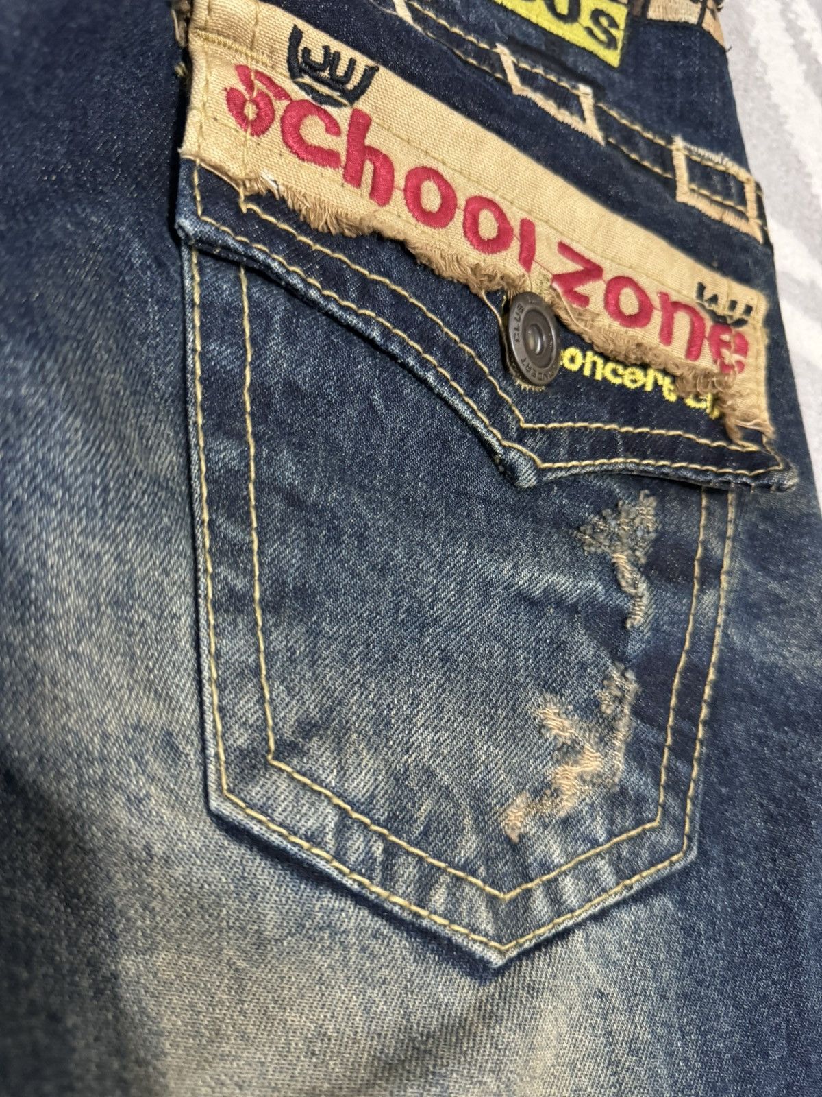 If Six Was Nine × Japanese Brand Yoshitomo Nara Lolita Skinny Jeans Embroidery Damage Flare Size US 30 / EU 46 - 6 Thumbnail