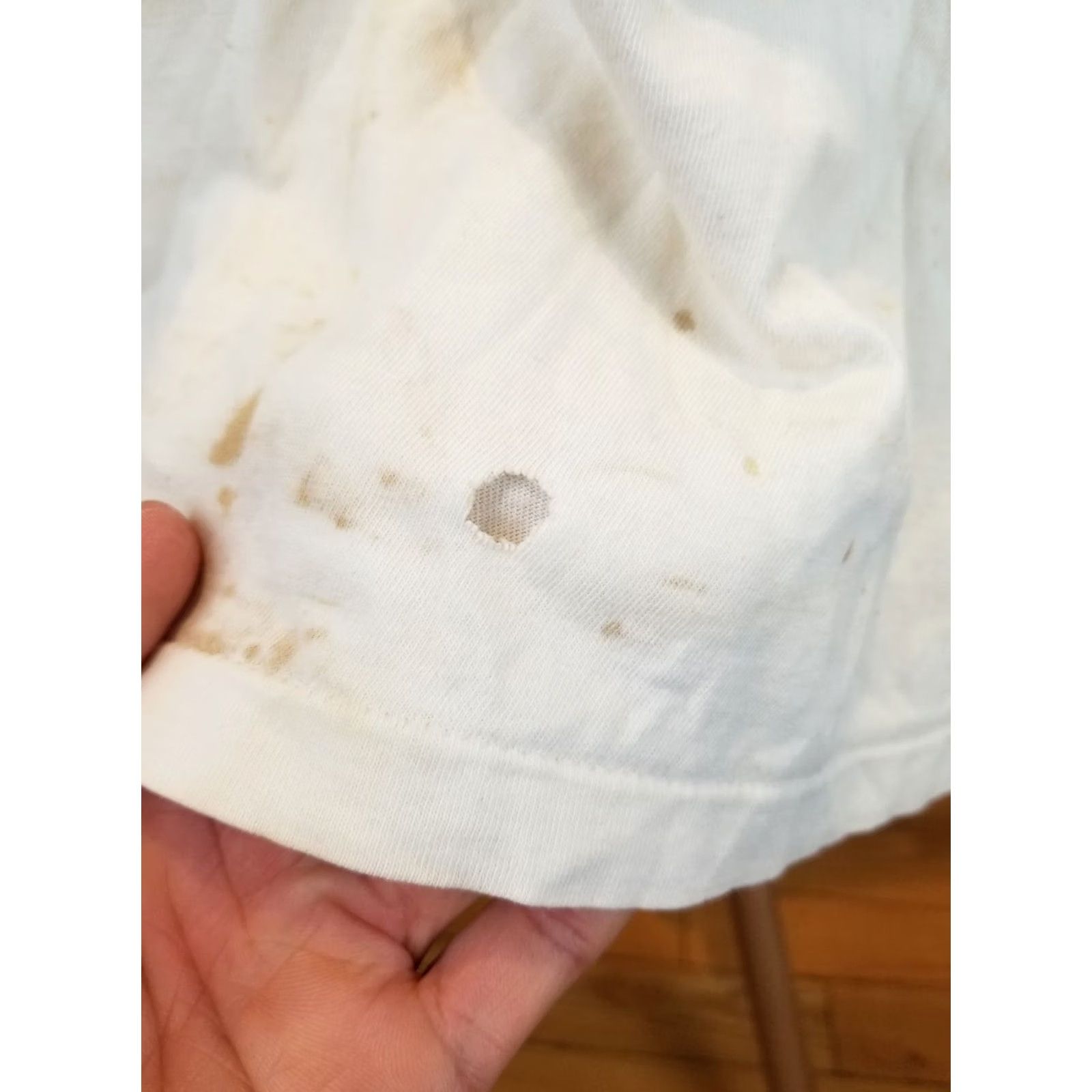 Stafford VINTAGE Stafford Grunge White T-Shirt SZ LARGE T-Shirt Men 90s USA Vintage Grunge White Tee 22 inch Chest 26 inch Back Length Size US L / EU 52-54 / 3 - 4 Thumbnail
