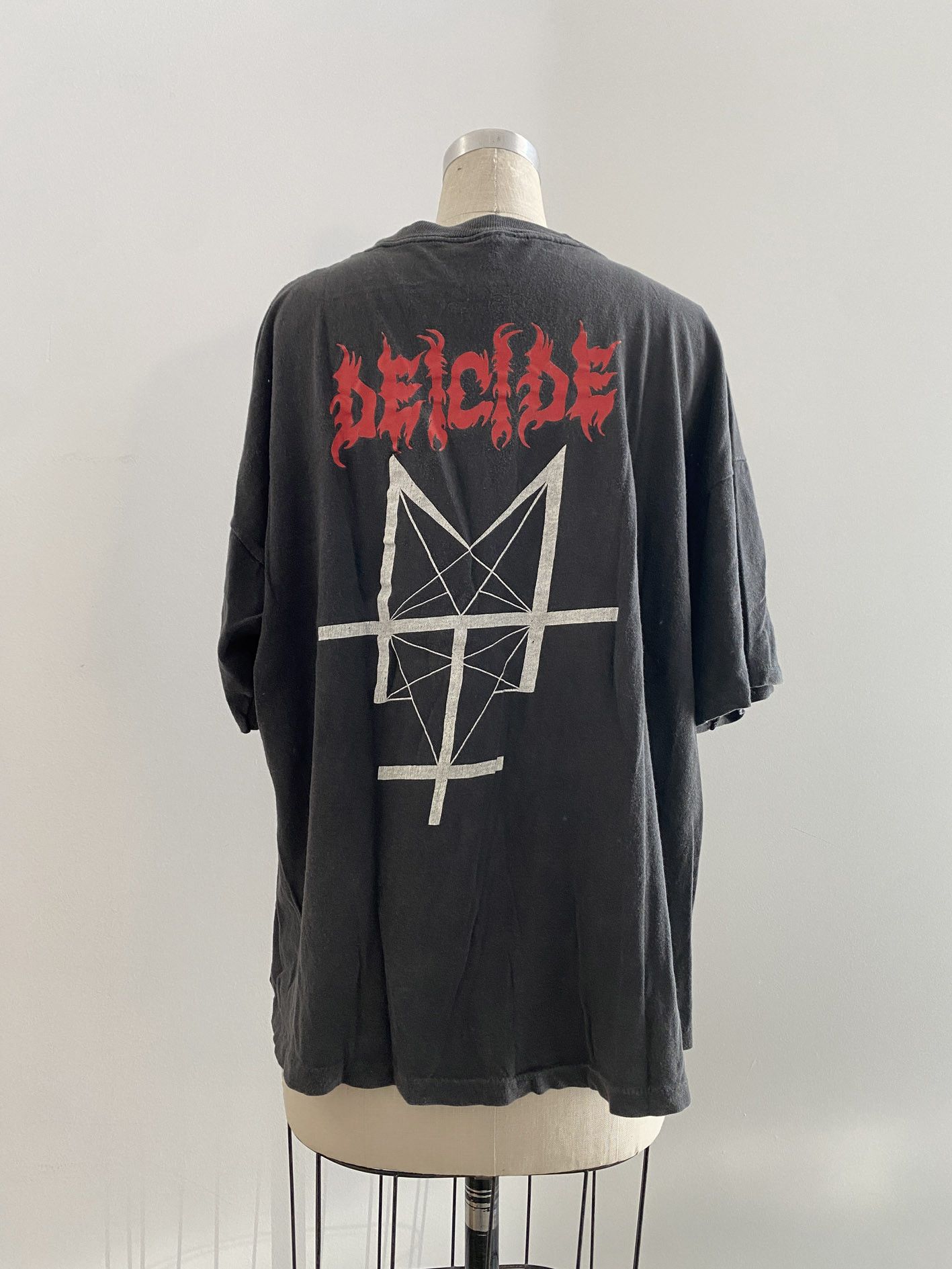 Vintage 90s Vintage Deicide T-shirt Size US L / EU 52-54 / 3 - 2 Thumbnail