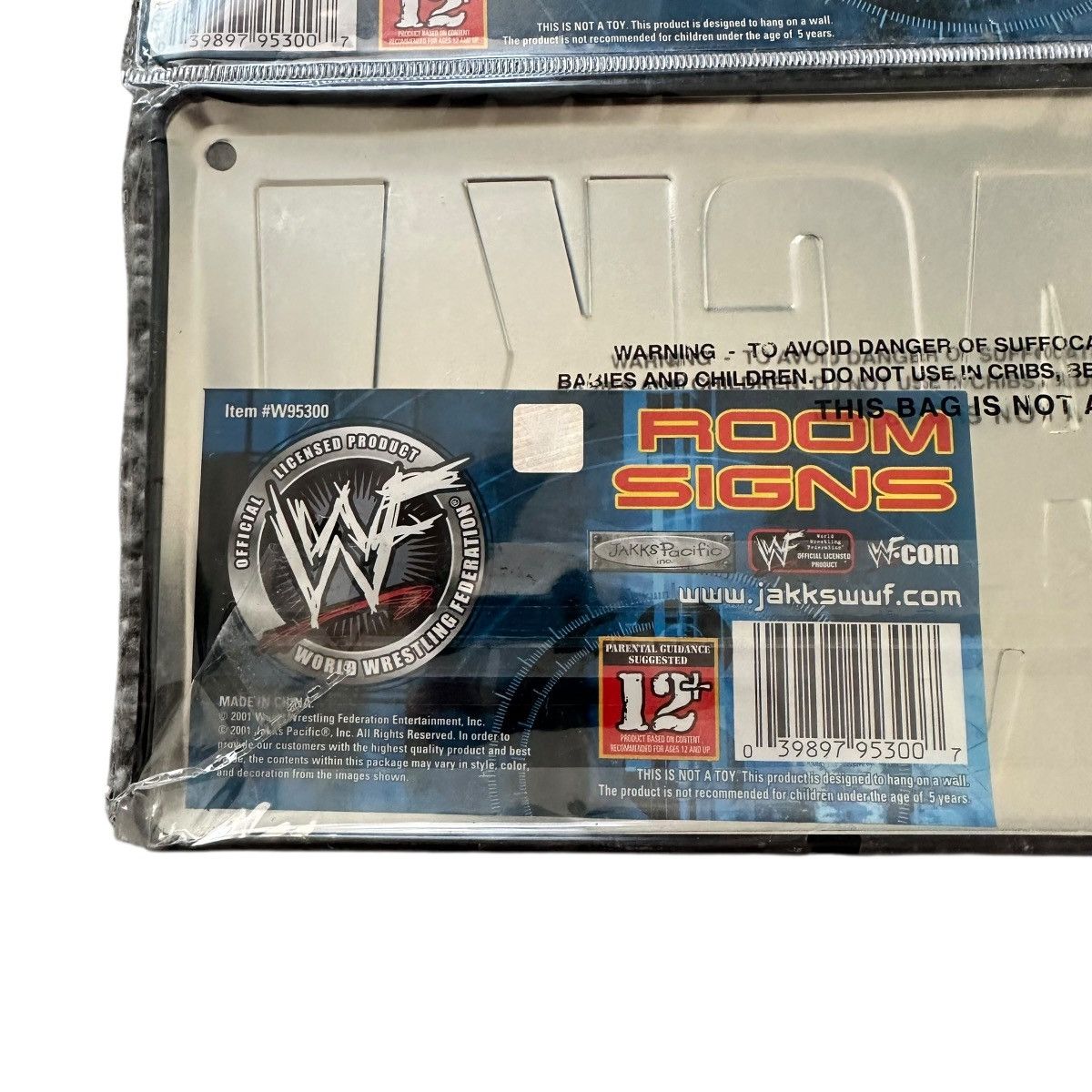 WWF Vintage 2001 WWF Friday Night Smackdown novelty wall plate Size ONE SIZE - 5 Thumbnail