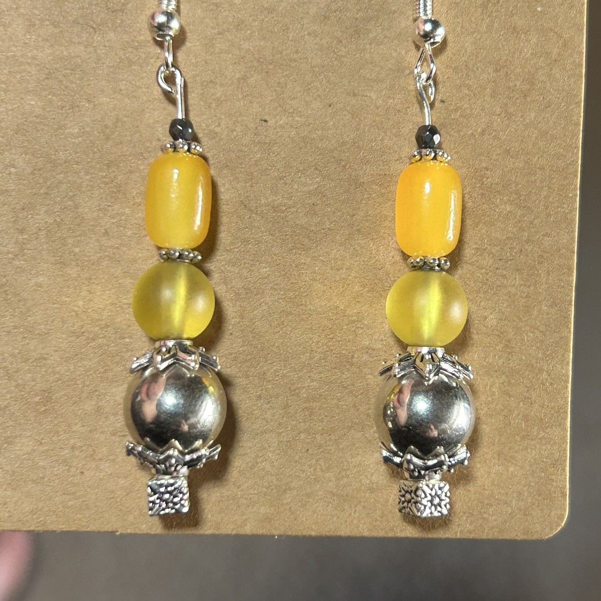 Handmade Handcrafted salvaged vintage bead cat eye glass earrings Size ONE SIZE - 3 Thumbnail