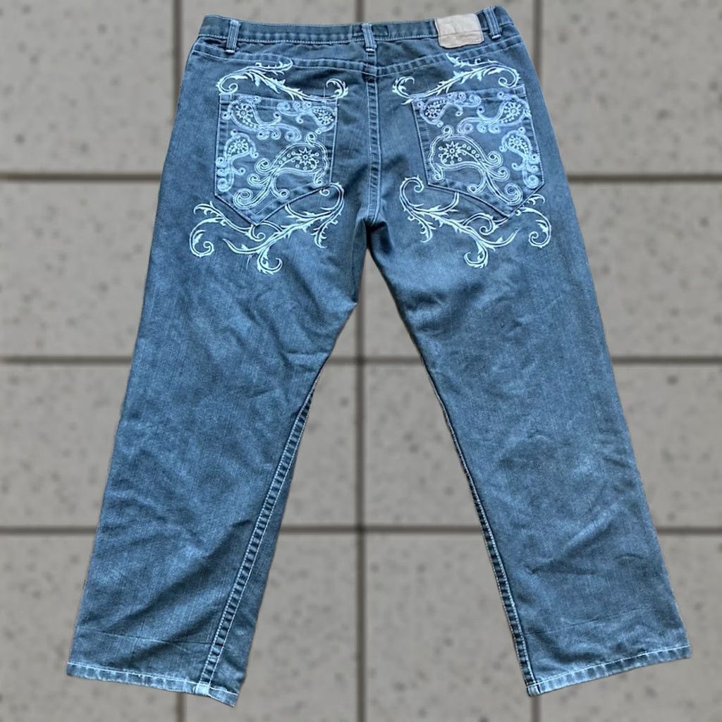 Vintage VINTAGE Red Ape Jeans Mens 40x30 Black Embroidered 5-Pocket Grunge Hip Hop Wide-Leg Y2K Skater Jeans Mens Size US 40 / EU 56 - 1 Thumbnail