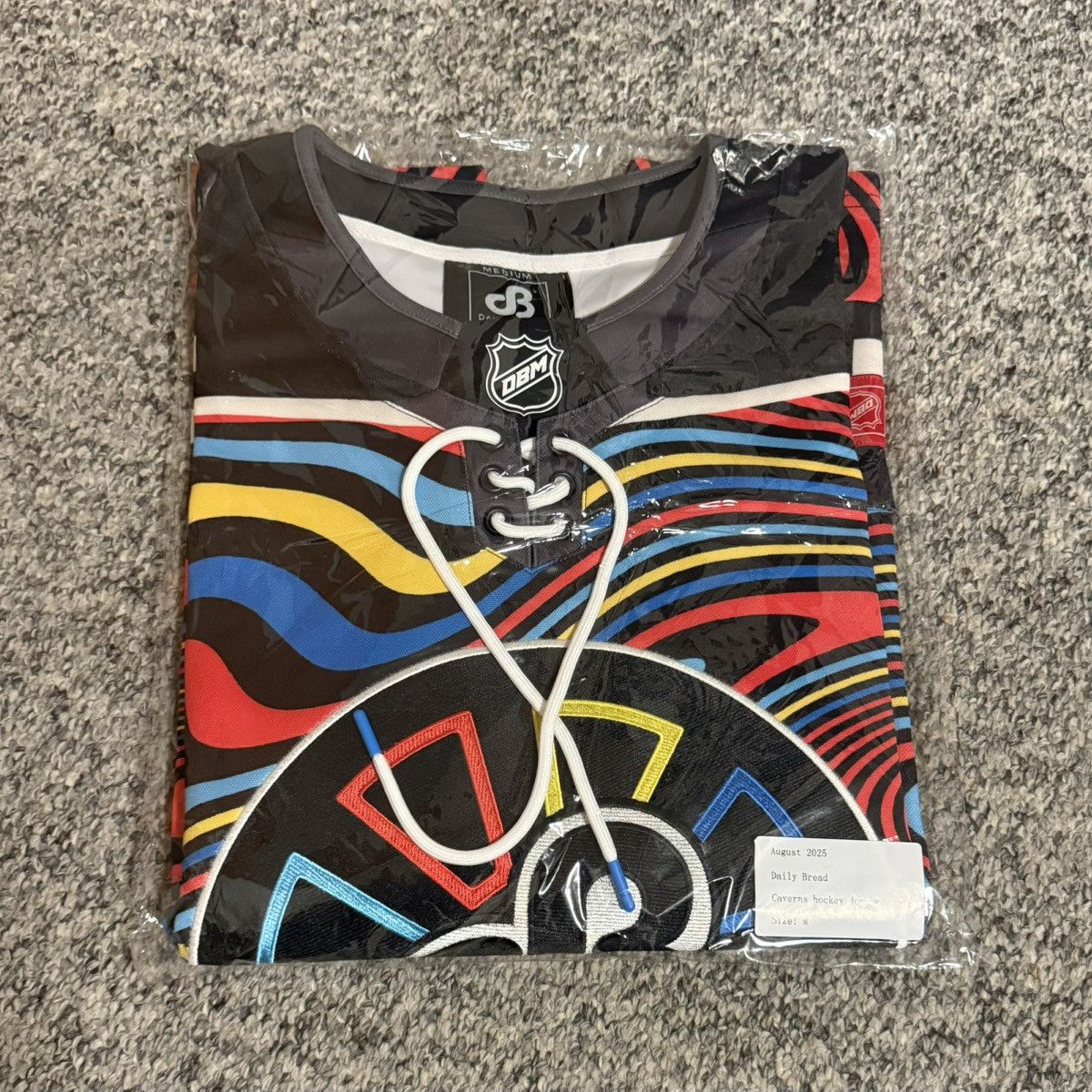 Other DAILY BREAD FLASH BULB LOGO HOCKEY JERSEY Size US M / EU 48-50 / 2 - 3 Thumbnail