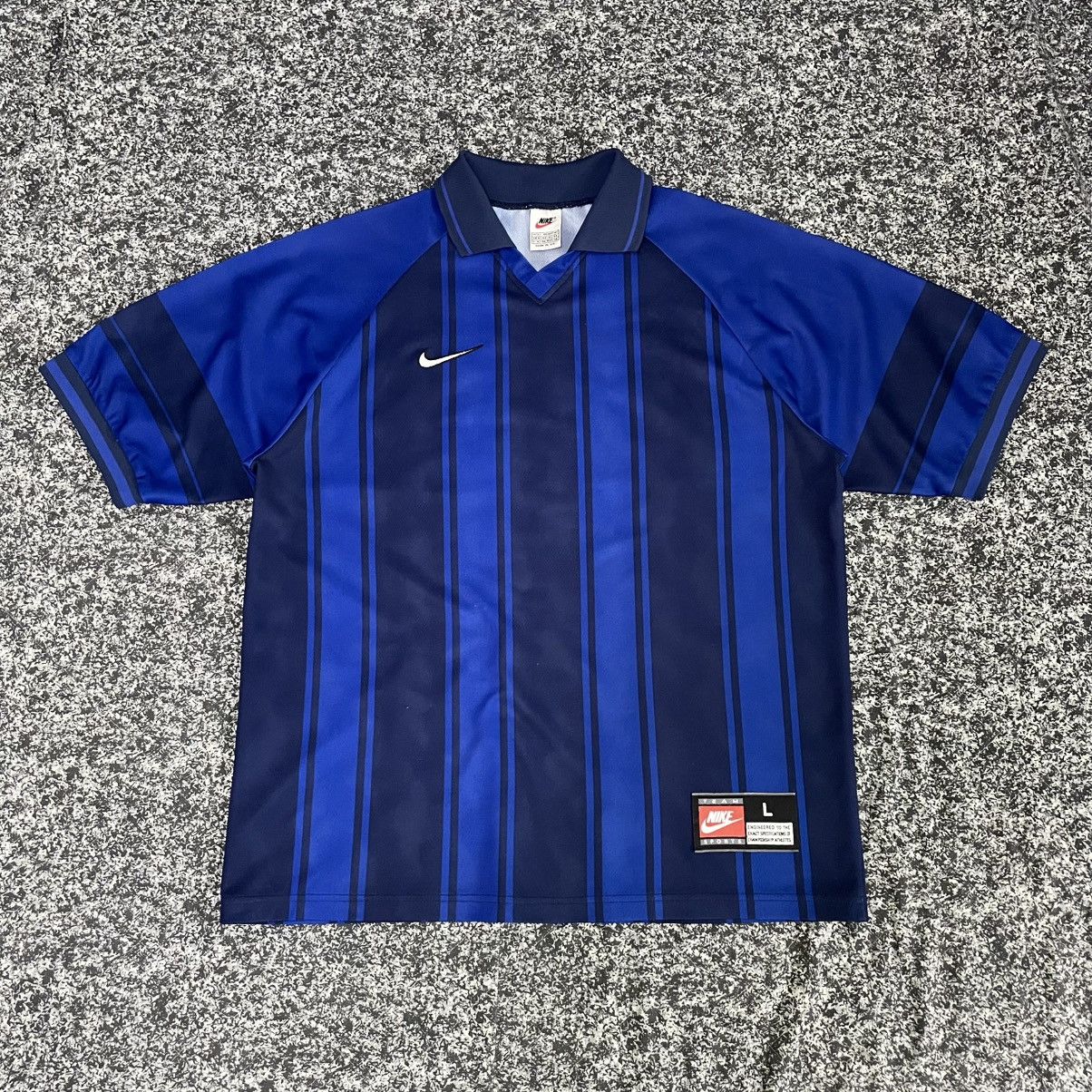 Nike 🔴 NIKE Vintage 90’s Jersey Made in UK 🔴 Size US L / EU 52-54 / 3 - 1 Thumbnail