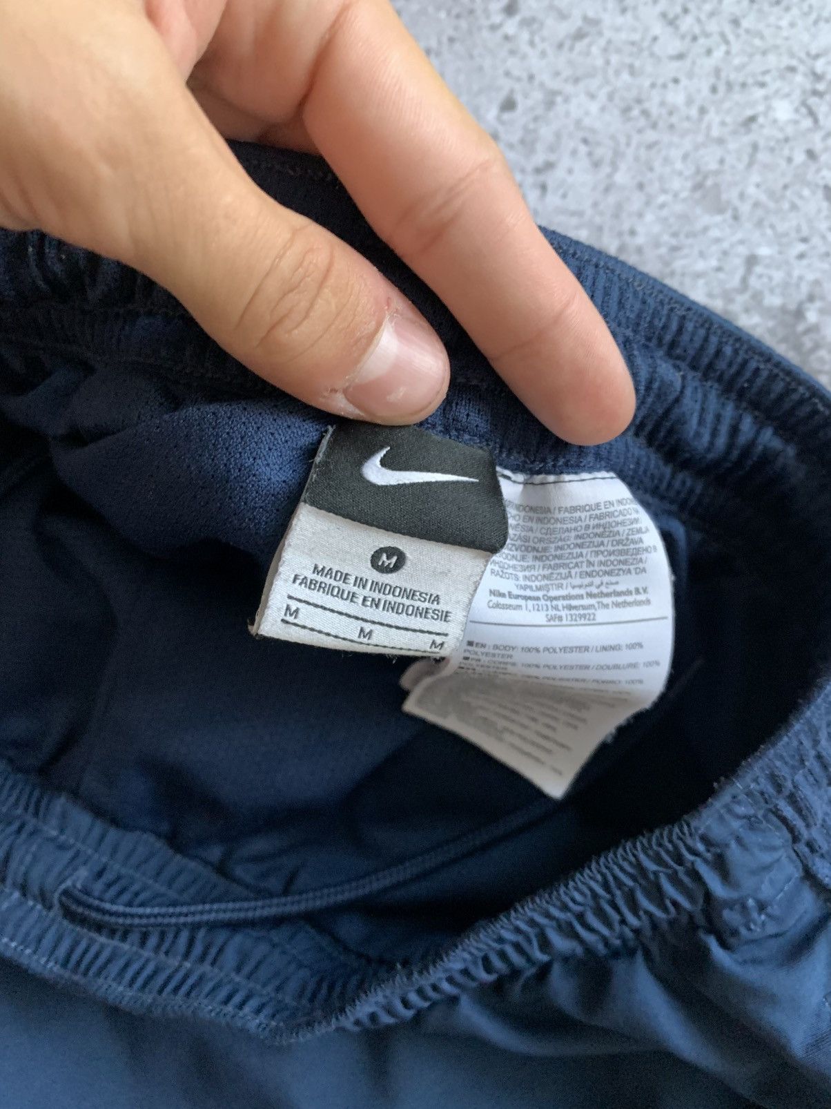 Nike 🔥VINTAGE NIKE EVERTON BAGGY TRACK PANTS SWEATPANTS Size US 32 / EU 48 - 9 Thumbnail
