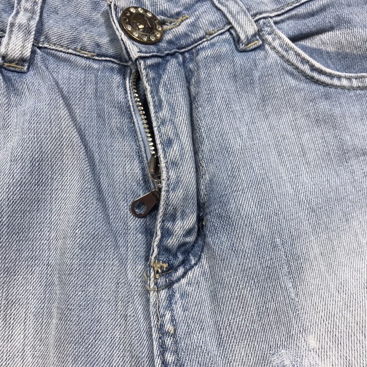 Vintage Vintage 90s Baggy Distressed Thrashed Jeans Grunge Y2K 29 Size 29" - 4 Thumbnail