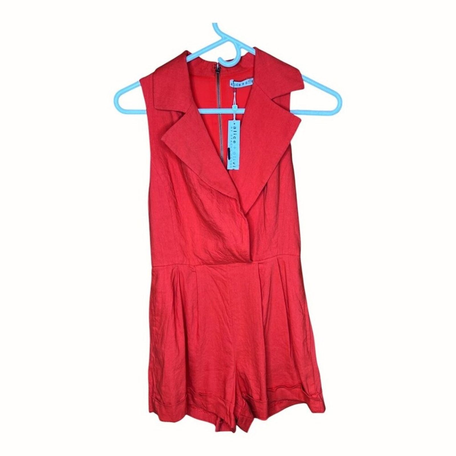 Alice + Olivia ALICE + OLIVIA Meritt Pleated Linen Romper Size 26" / US 2 / IT 38 - 2 Thumbnail
