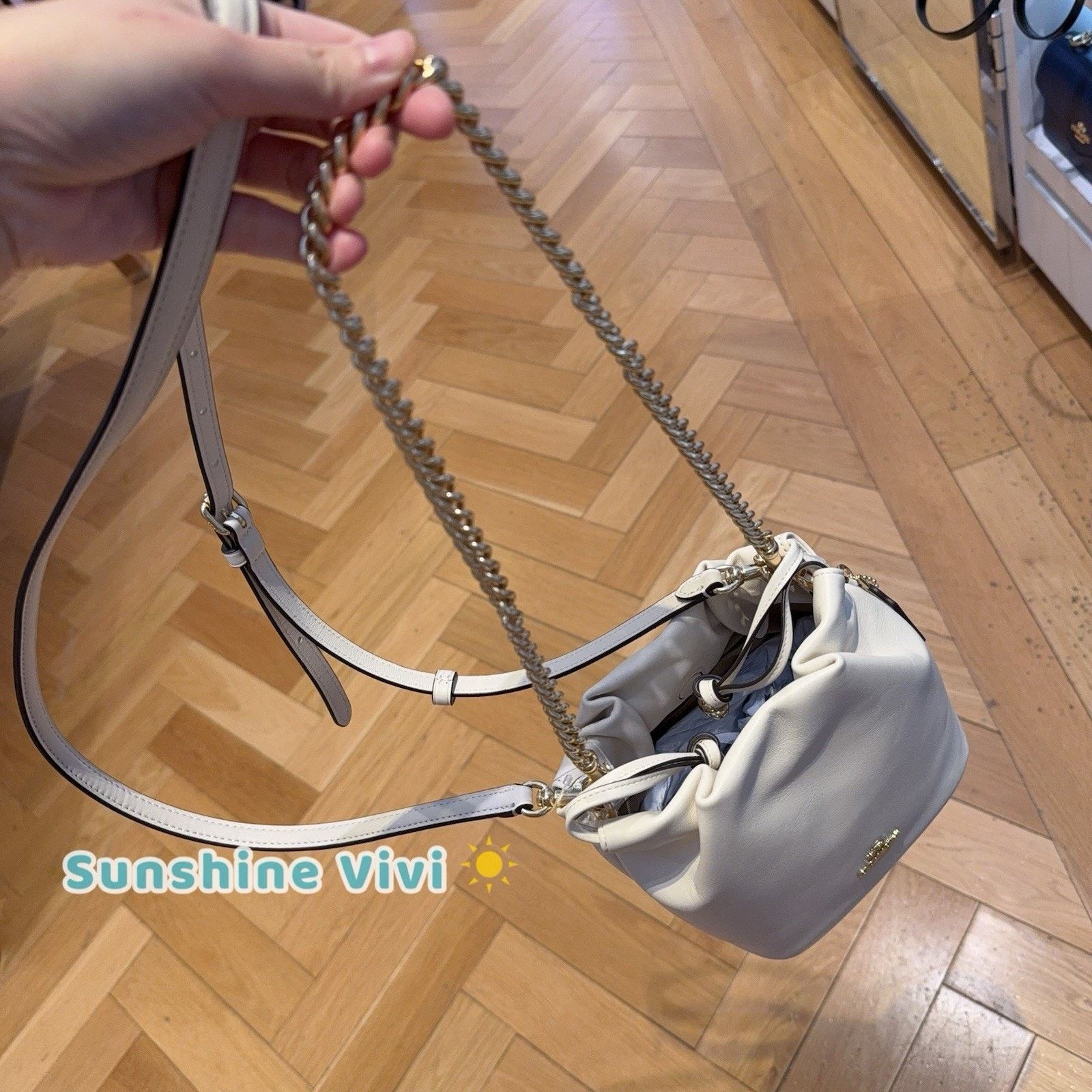 Coach NWT Coach Faye Mini Drawstring Bag Ruching CDB67 Gold/Chalk Size ONE SIZE - 8 Thumbnail