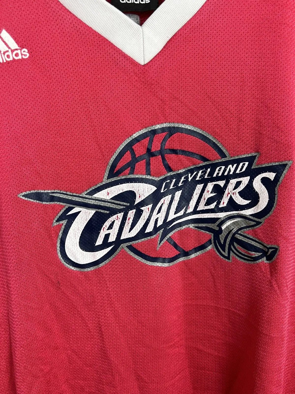 Adidas 00s Vintage Adidas x Cleveland Cavaliers #23 James Jersey Size US L / EU 52-54 / 3 - 3 Thumbnail