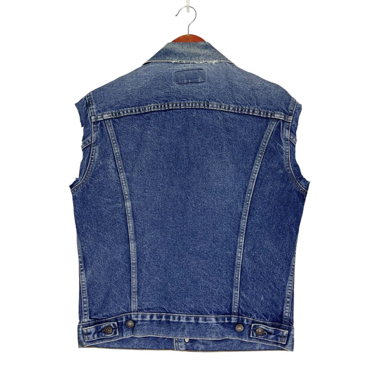 Levi's × Levi's Vintage Clothing × Vintage Vintage Levis Cut Off Style Denim Vest 70505-0217 Size US S / EU 44-46 / 1 - 2 Thumbnail