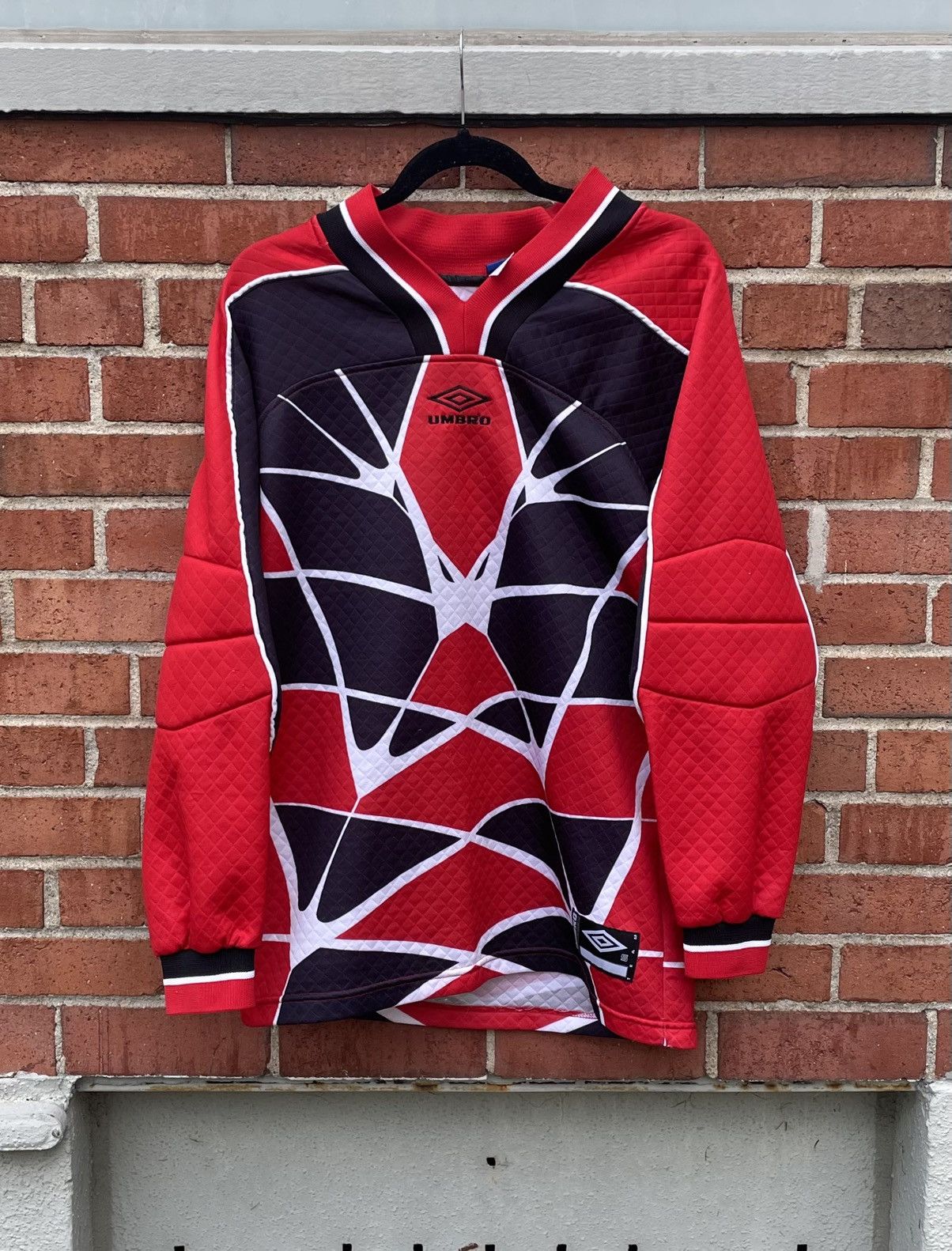Palace × Umbro PALACE UMBRO 3RD GOALIE SHIRT BLACK NEON
