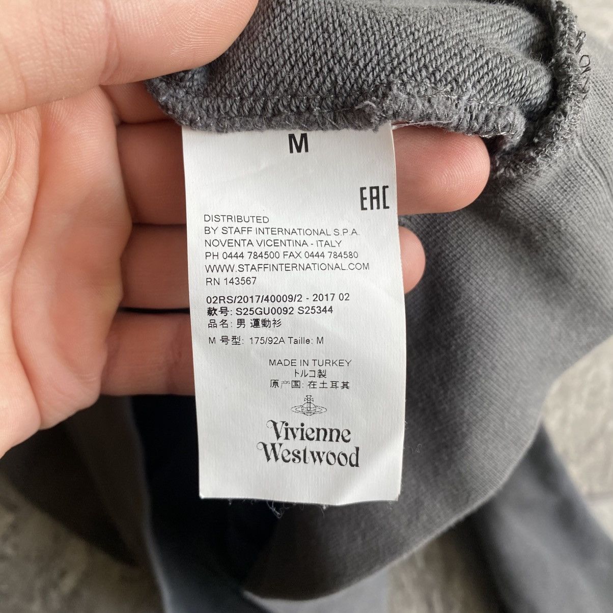 Vivienne Westwood Vivienne Westwood Orb Logo Sweatshirt Grey Size M Size US M / EU 48-50 / 2 - 7 Thumbnail