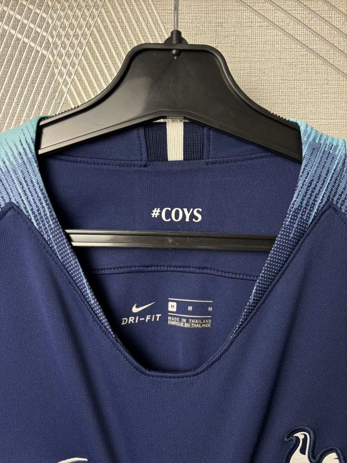 Nike Nike Tottenham Hotspur 2018 2019 Away Football Jersey Size US M / EU 48-50 / 2 - 6 Thumbnail