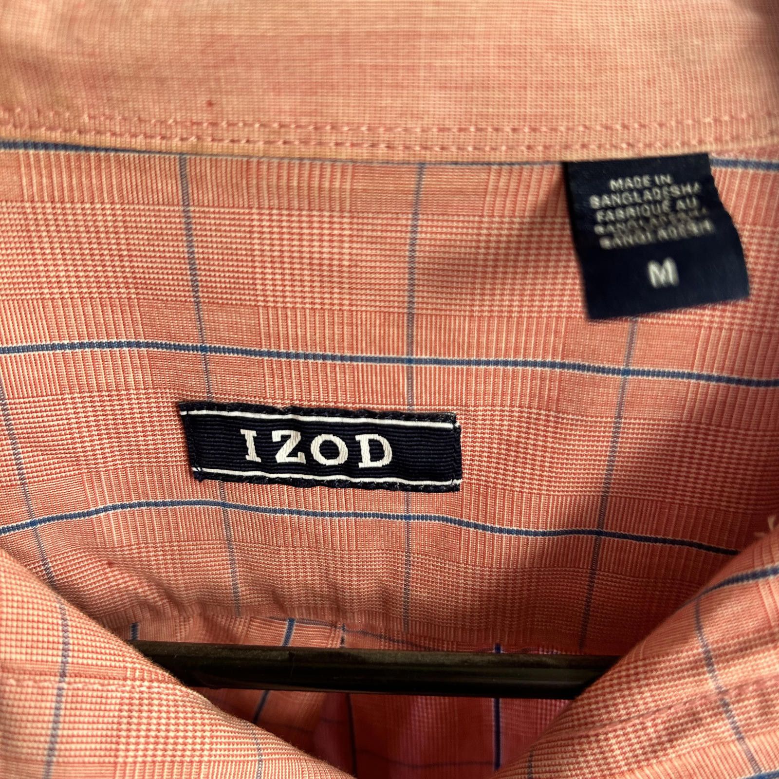 Izod Izod Men's Casual Button-Up Shirt - Peachy Keen! Size US M / EU 48-50 / 2 - 3 Thumbnail