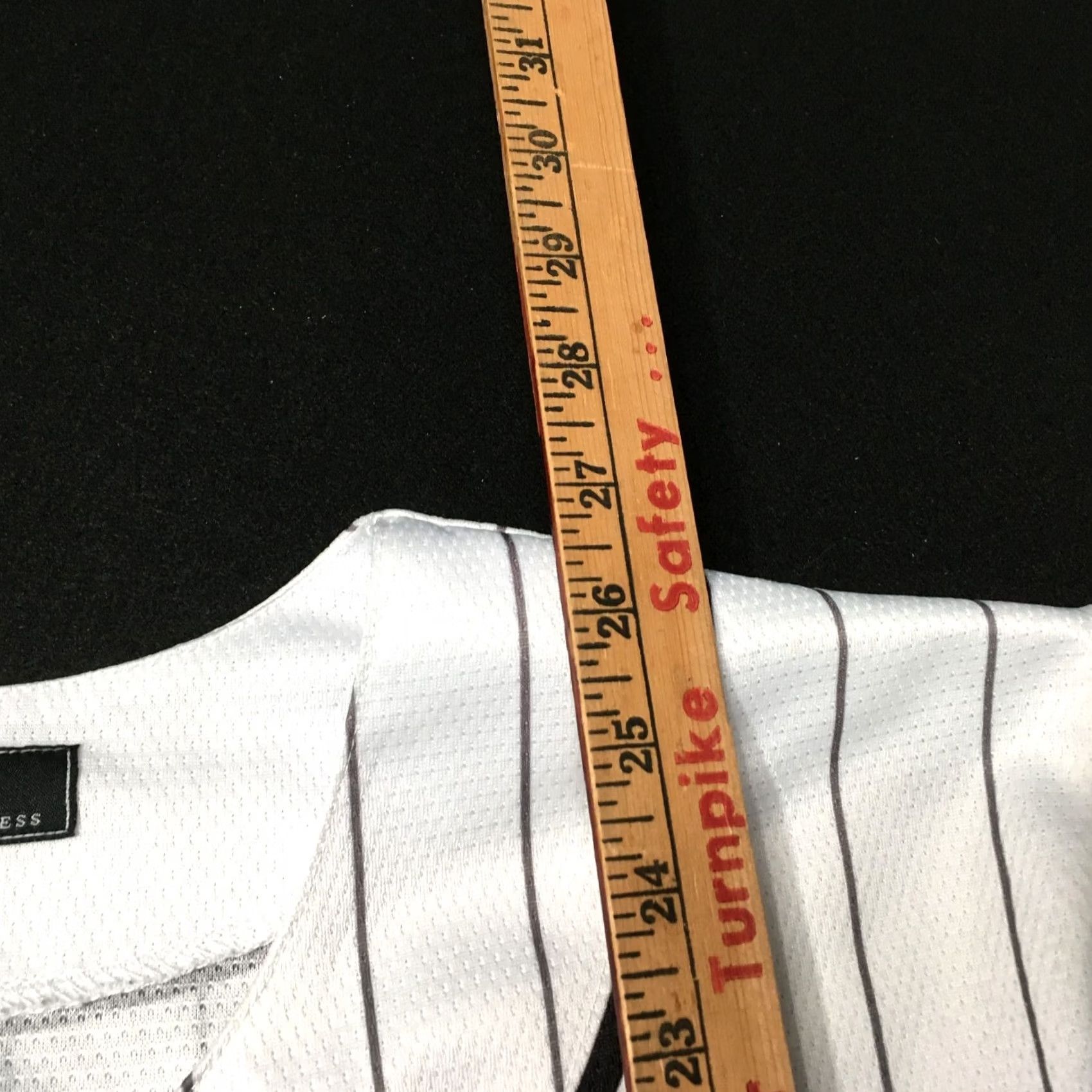 Vintage Y&R Heavy Hitters Jersey Pinstripe White size M Men Size US M / EU 48-50 / 2 - 5 Thumbnail