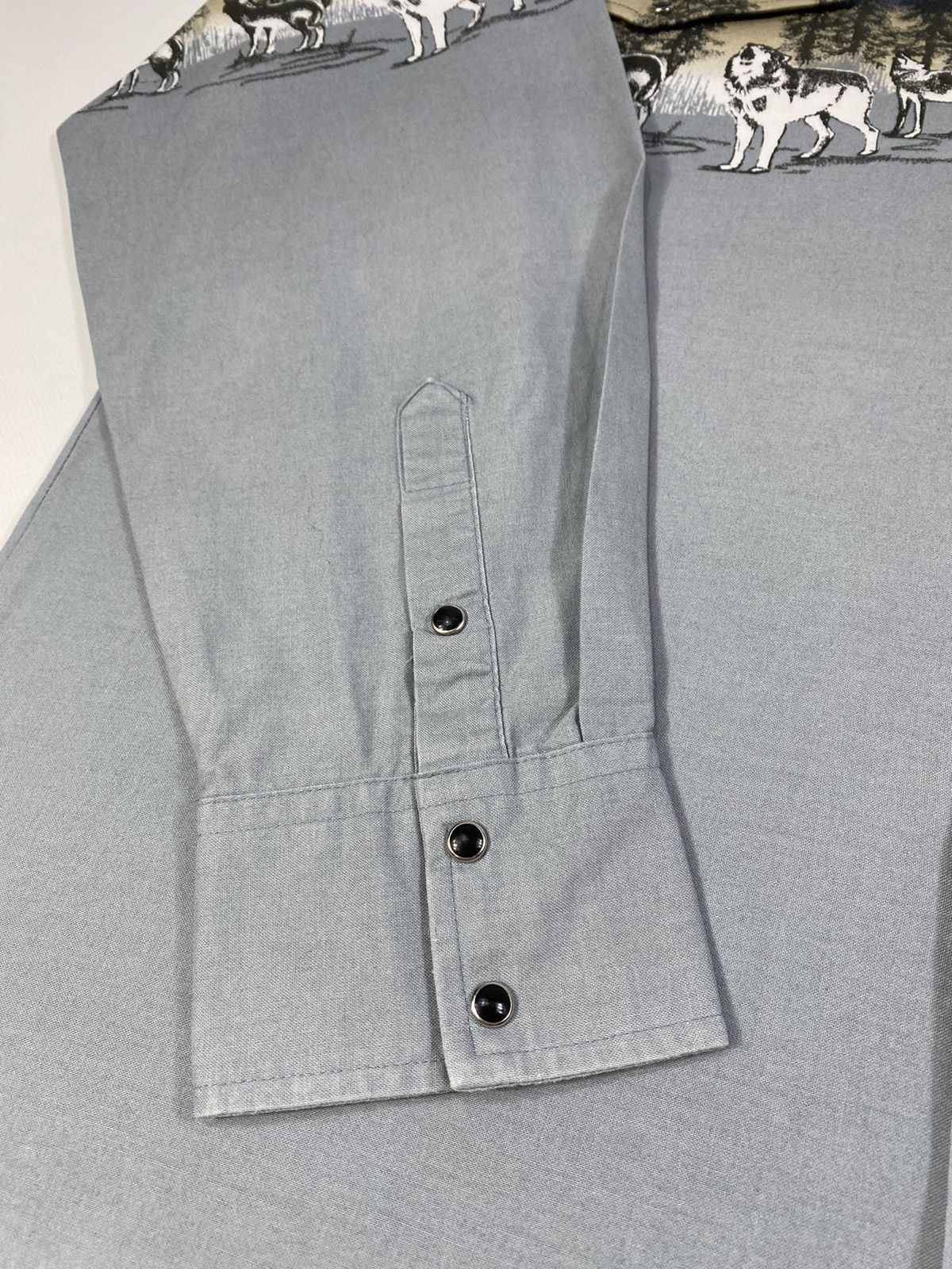 Vintage Vintage 90s Wolfs Forest Western Snap Buttons Shirt Size US XL / EU 56 / 4 - 9 Thumbnail