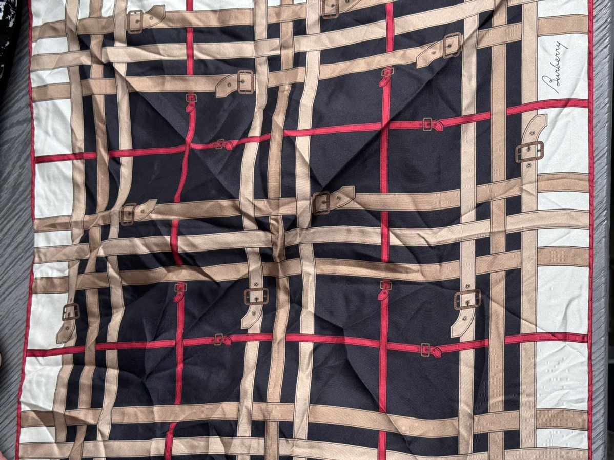 Burberry Burberry silk scarf Size ONE SIZE - 7 Thumbnail