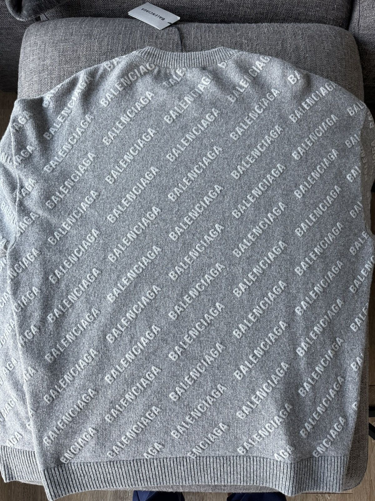 Balenciaga Balenciaga Allover Logo Knit Jumper Size US M / EU 48-50 / 2 - 4 Thumbnail