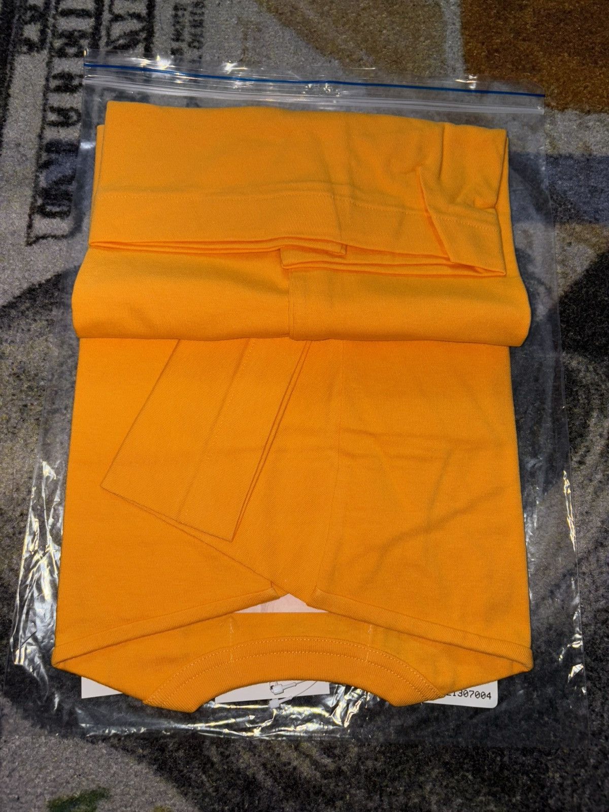 Comme des Garcons PLAY Comme Des Garcons Play Orange Heart T-Shirt Size US XL / EU 56 / 4 - 4 Thumbnail