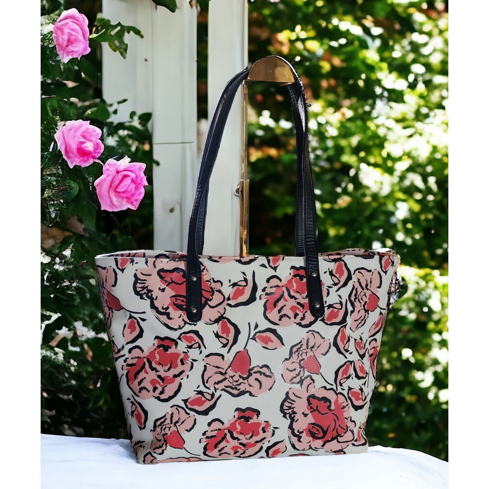 Giani Bernini Giani Bernini Women's Tote White Pink Coral Floral Print Size ONE SIZE - 2 Thumbnail