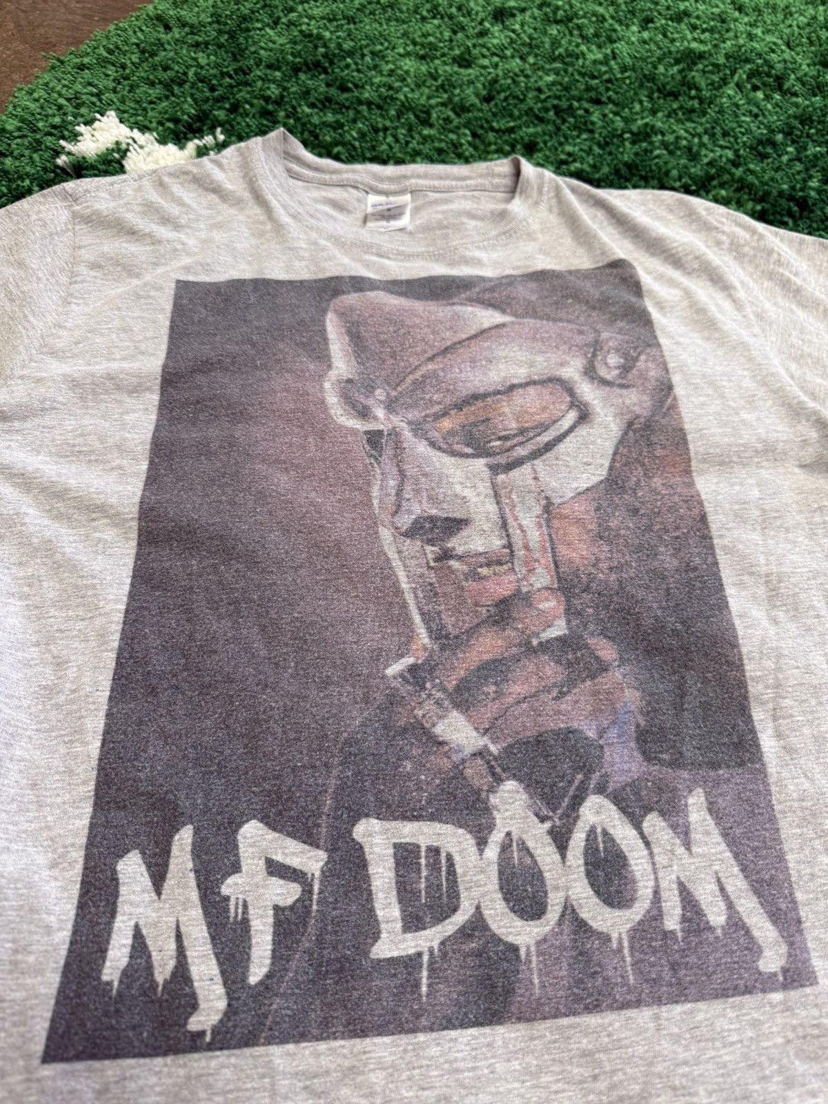 Rap Tees × Vintage Vintage MF Doom Portrait Tee Grey Medium Size US M / EU 48-50 / 2 - 3 Thumbnail