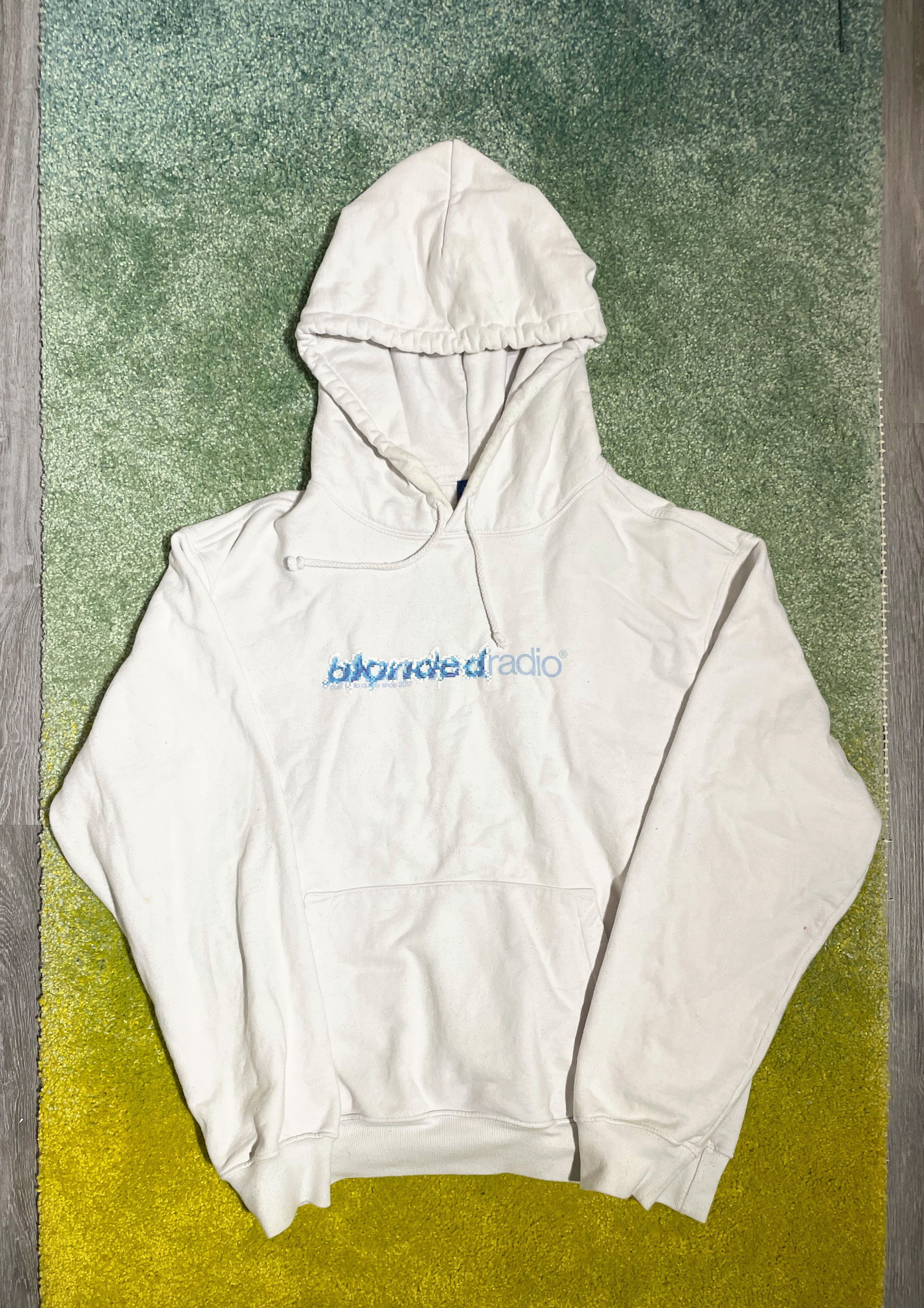 Frank Ocean Large Iceman Hoodie New Classic Logo Tee LSD White Blue Size US L / EU 52-54 / 3 - 1 Thumbnail