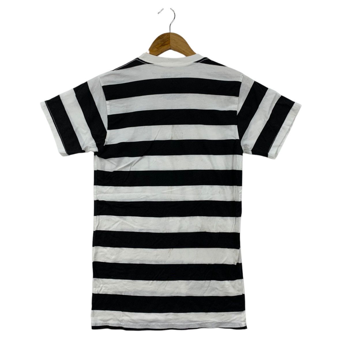 Hard Rock Cafe HELLO KITTY x HARD ROCK Cafe Kyoto Stripes Design Shirt Size XS / US 0-2 / IT 36-38 - 5 Thumbnail