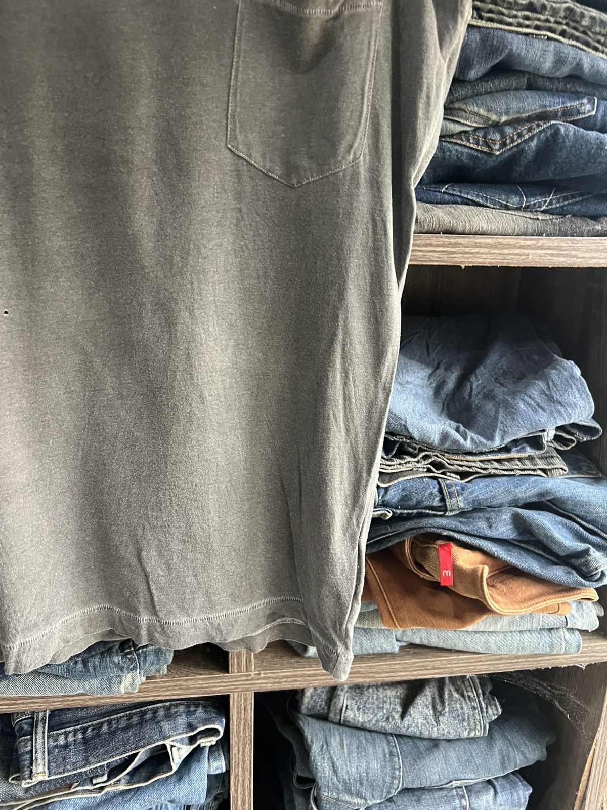 Diesel 🔥Vintage Diesel Single Pocket Tee Size US M / EU 48-50 / 2 - 8 Thumbnail