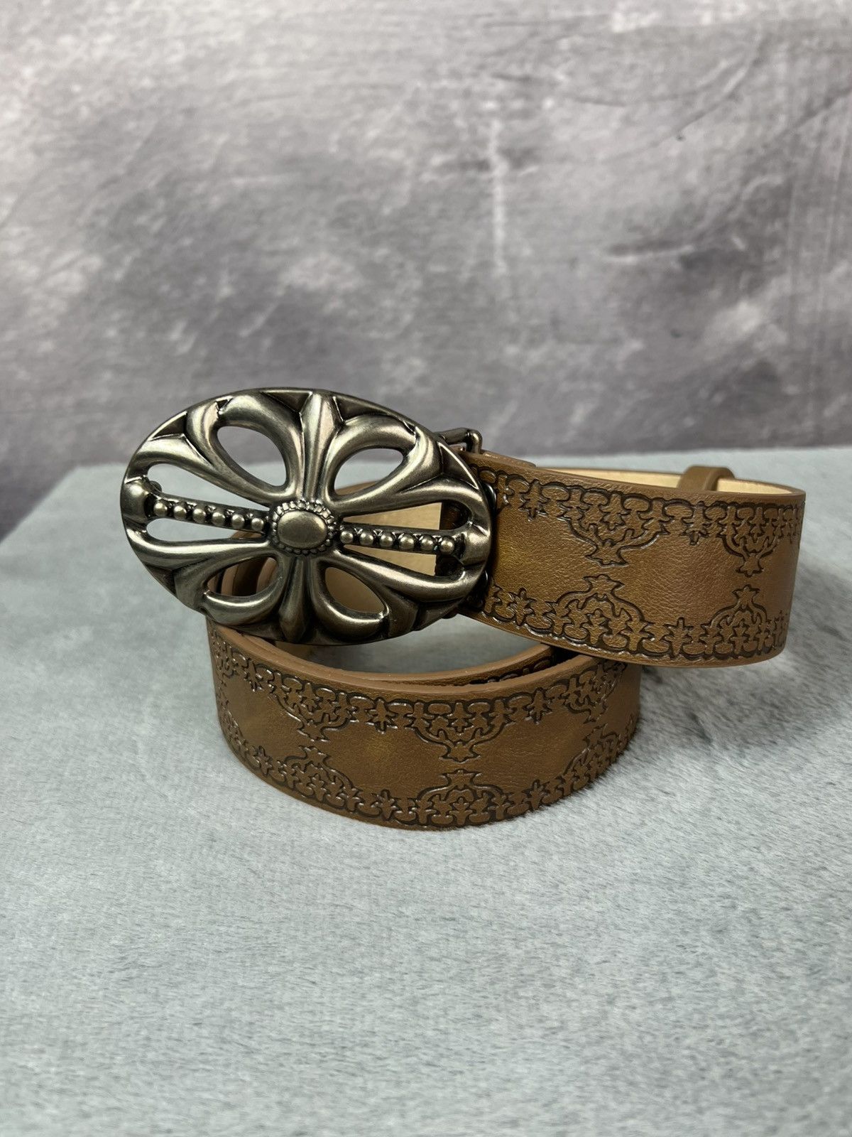 Other Metal Plaque Big Cross Y2K Belt Size ONE SIZE - 2 Thumbnail