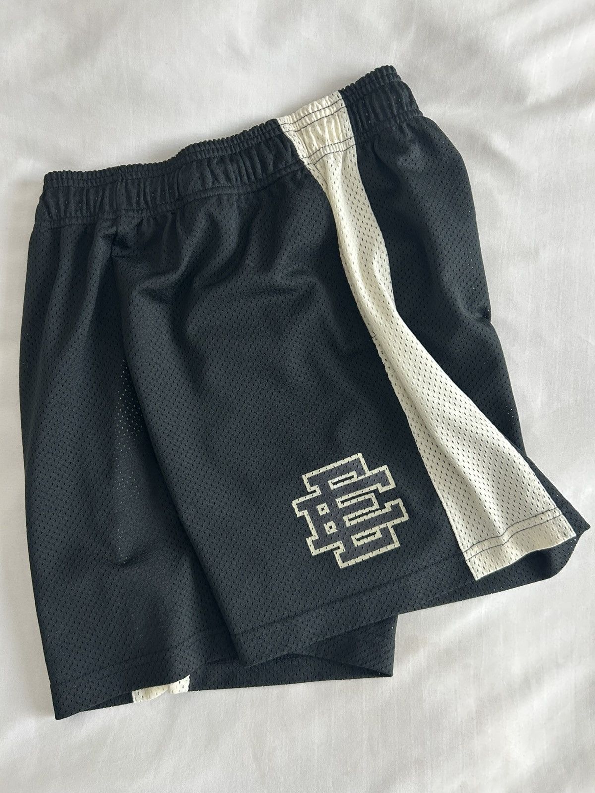 Eric Emanuel Eric Emanuel Basic Shorts EE Black Antique White Medium Size US 31 - 3 Thumbnail