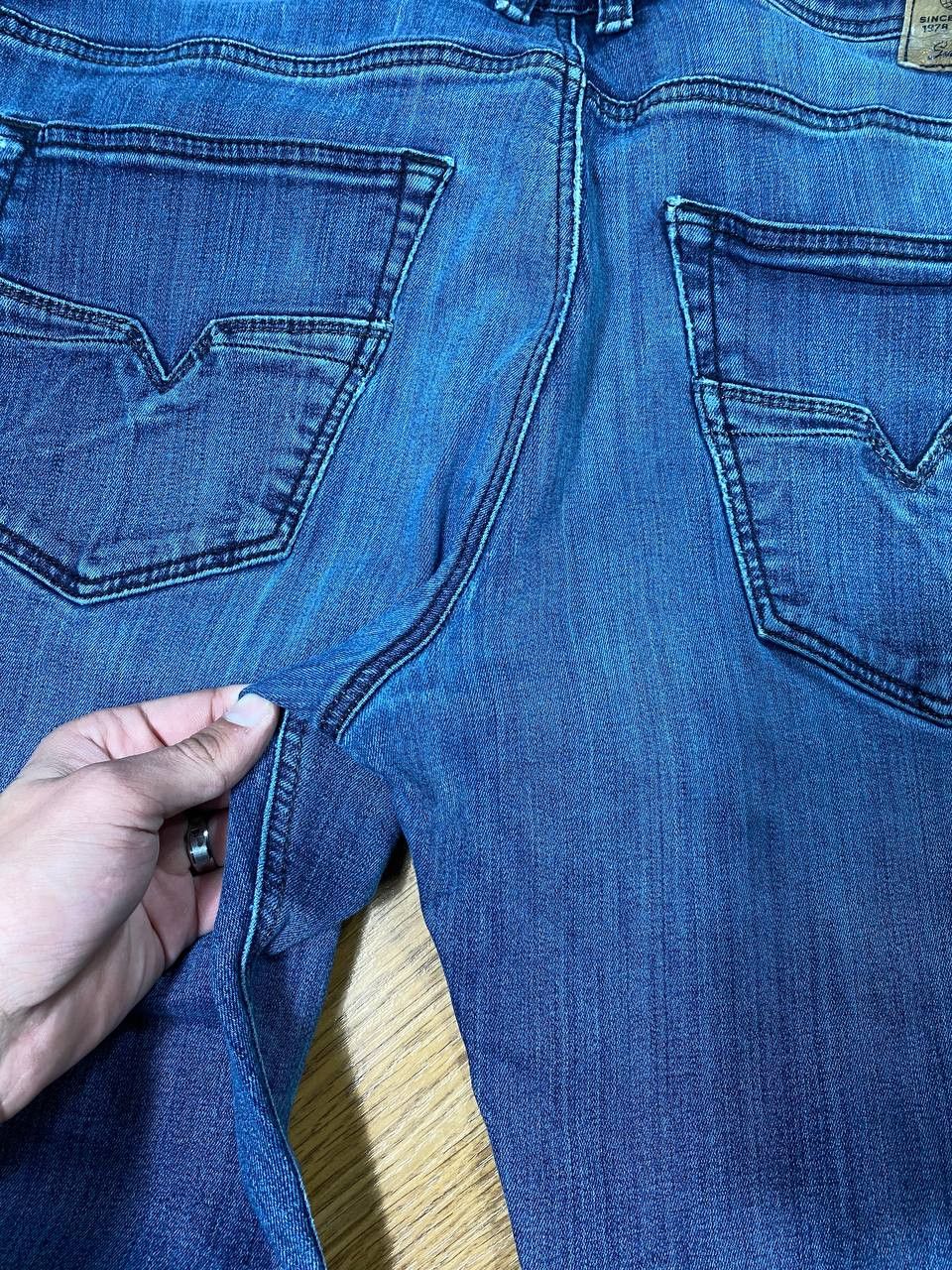 Diesel 90s Diesel distressed baggy jeans vintage japanese brand Size US 38 / EU 54 - 24 Thumbnail
