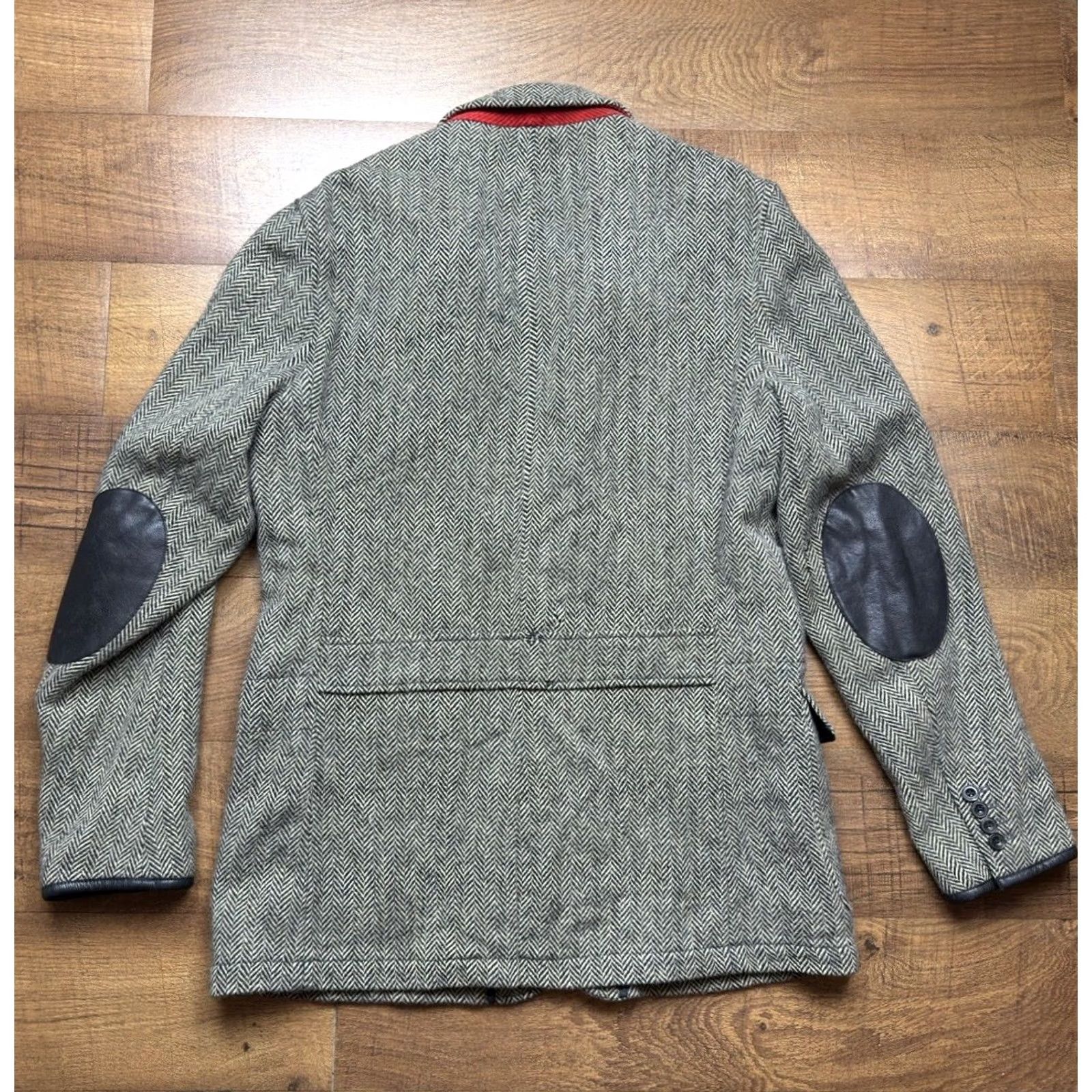 Polo Ralph Lauren VTG Polo Ralph Lauren Sport Coat Herringbone Tweed Wool Leather Patches Men 42L Gray Long Blazer Size US XL / EU 56 / 4 - 3 Thumbnail