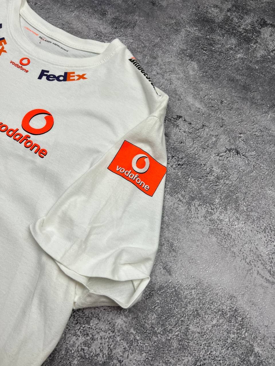 Mercedes-Benz Mercedes-Benz McLaren Racing Vodafone Tee Y2K Size US L / EU 52-54 / 3 - 6 Thumbnail