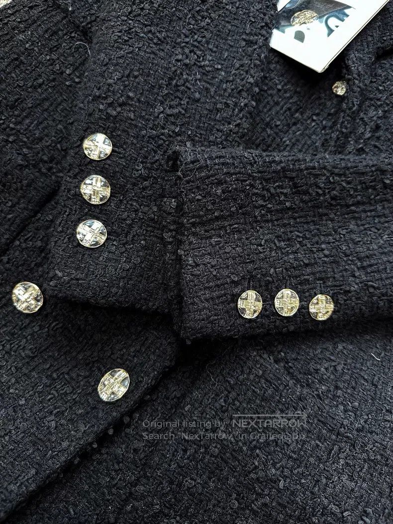 Chanel Chanel 23S black double-breasted glazed crystal buckle twe Size XS / US 0-2 / IT 36-38 - 4 Thumbnail