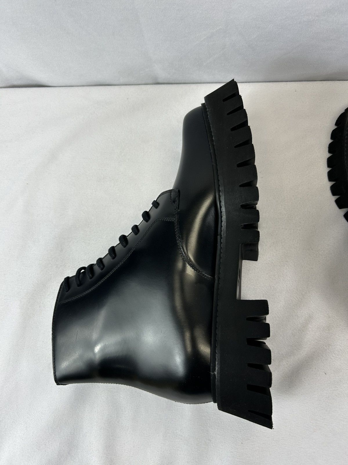Gucci GUCCI Novo Lug-Sole Combat Boots Size US 7 / EU 40 - 8 Thumbnail
