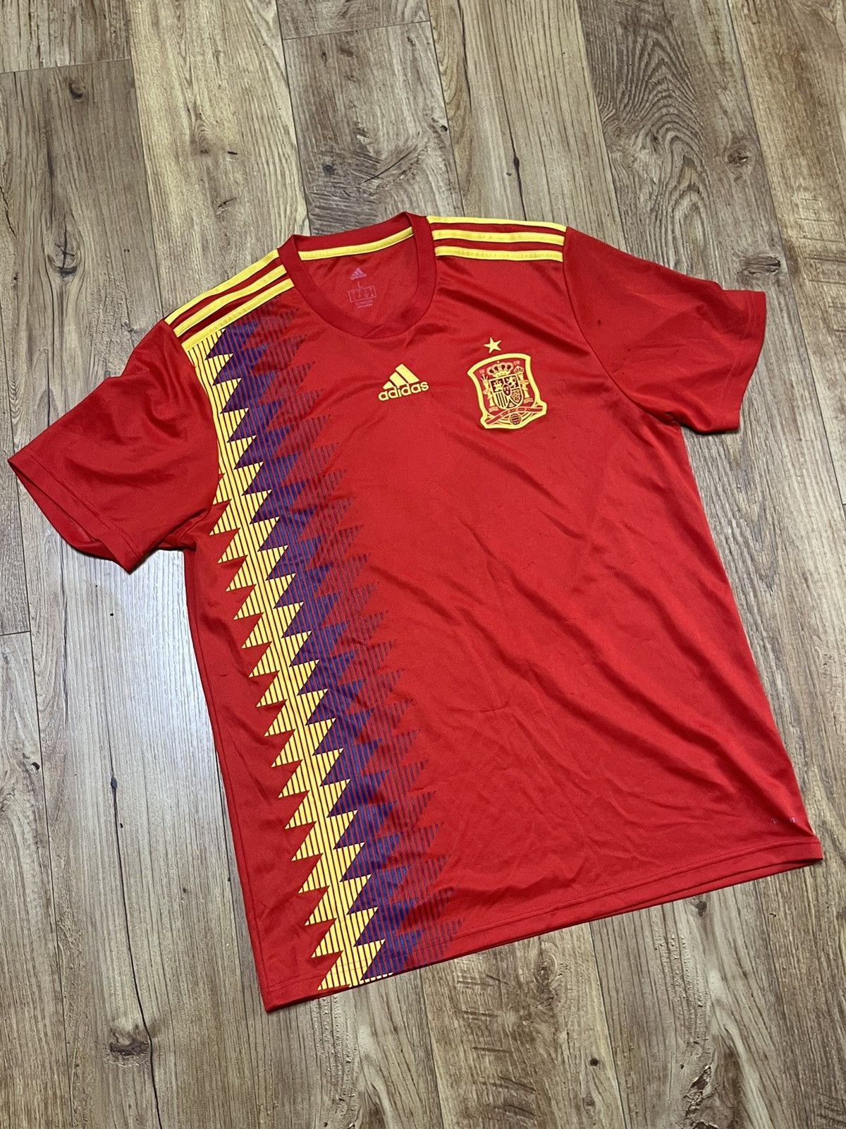 Adidas × Soccer Jersey 2017-18 Spain National Team Soccer Jersey